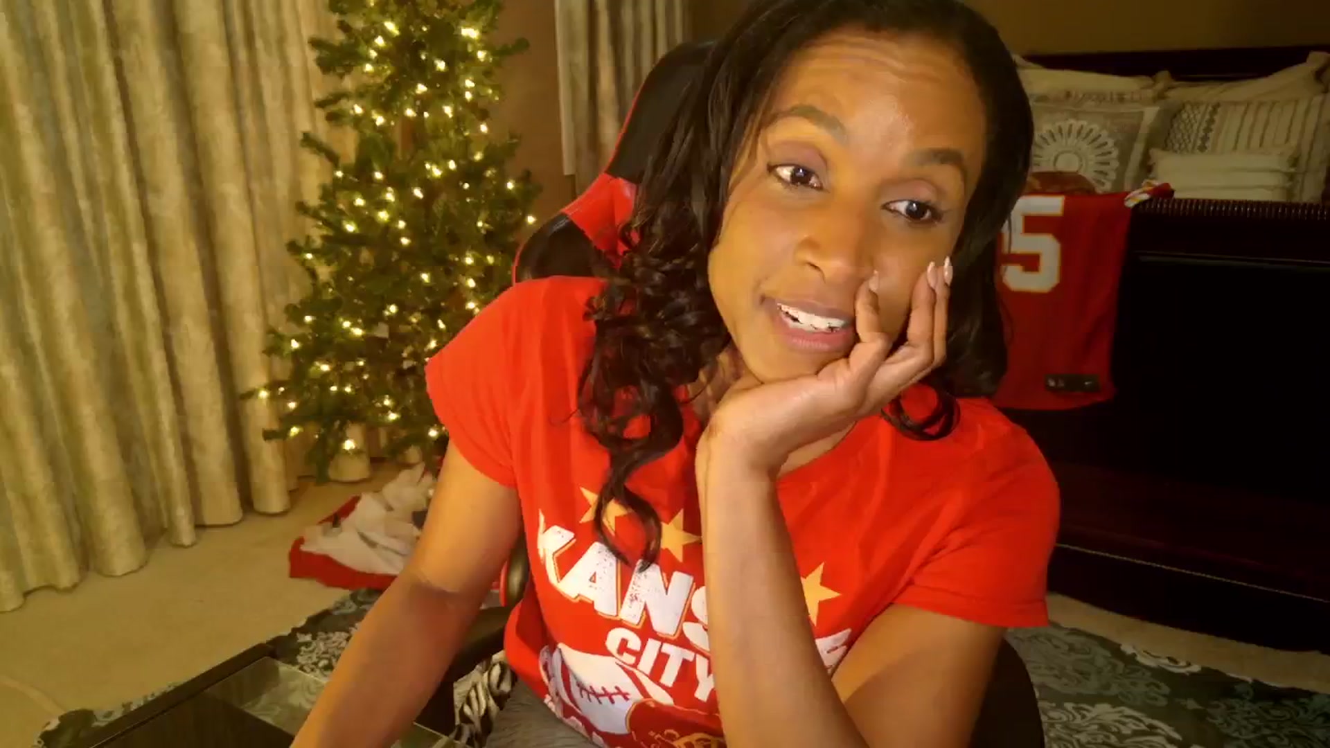 Gallery image thumbnail from Ms_WetNWild's myfreecams stream on, 11/29/2024, 19:07 image 16 of 20
