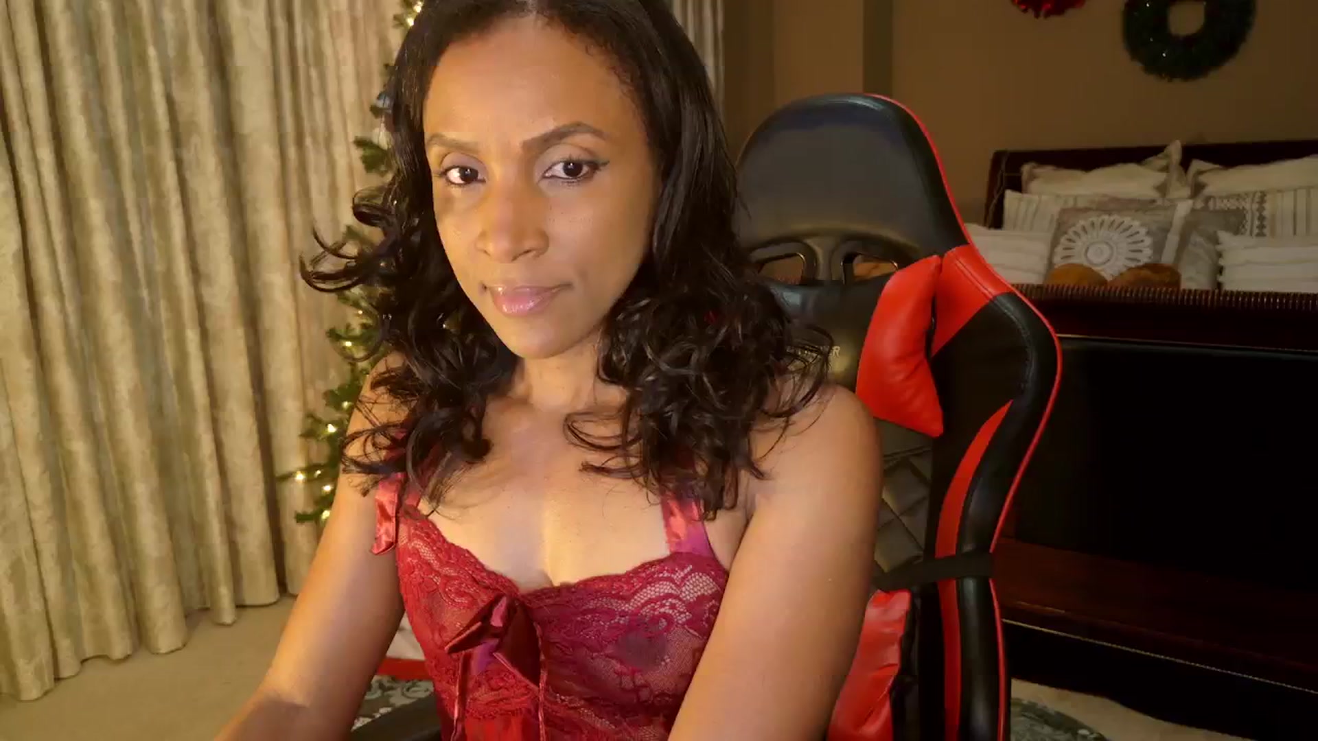 Gallery image thumbnail from Ms_WetNWild's myfreecams stream on, 12/01/2024, 12:39 image 6 of 20