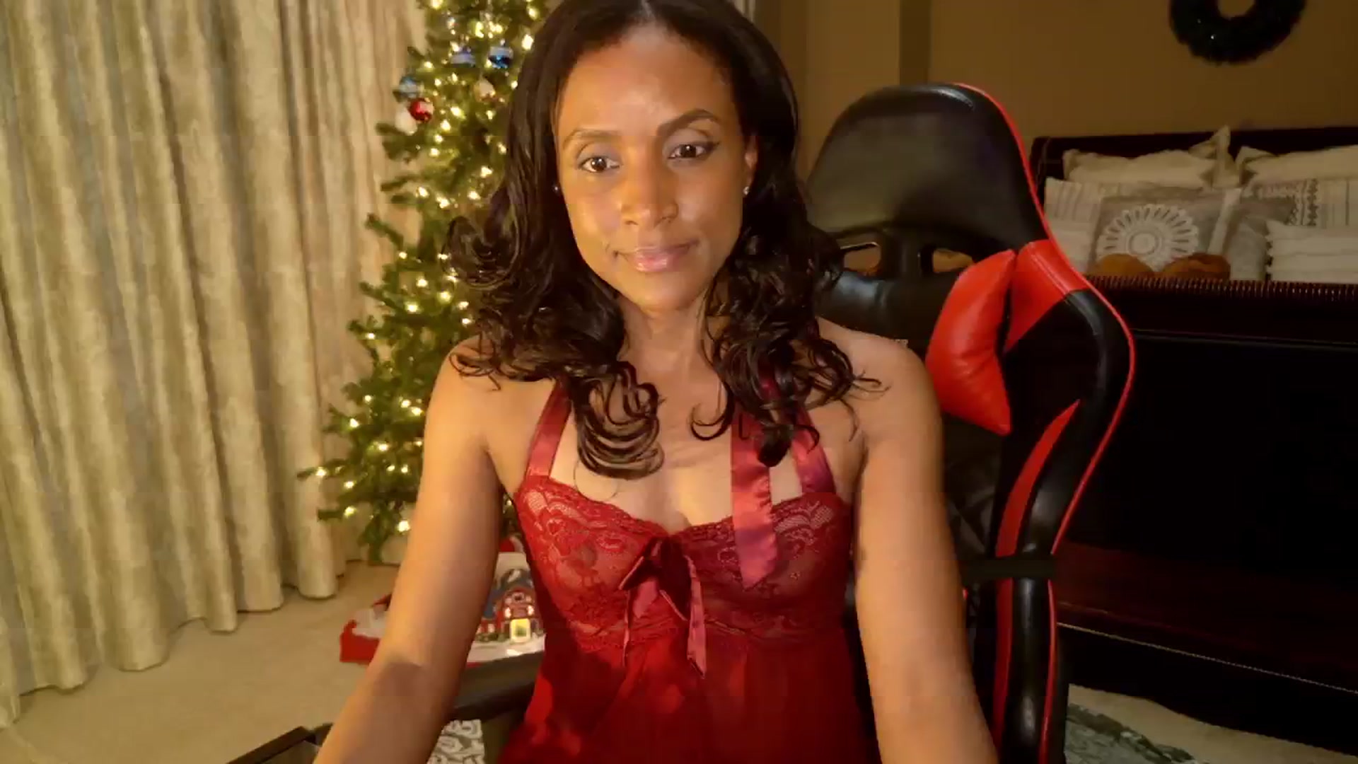 Gallery image thumbnail from Ms_WetNWild's myfreecams stream on, 12/01/2024, 19:23 image 9 of 20