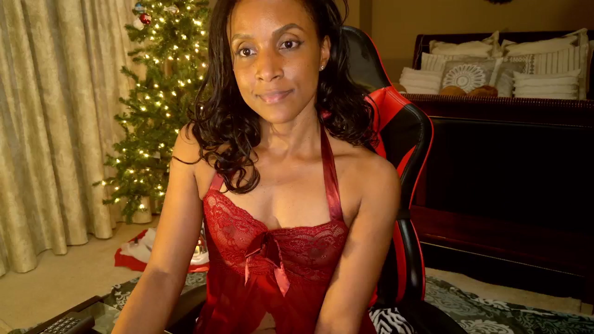 Gallery image thumbnail from Ms_WetNWild's myfreecams stream on, 12/01/2024, 22:07 image 4 of 20