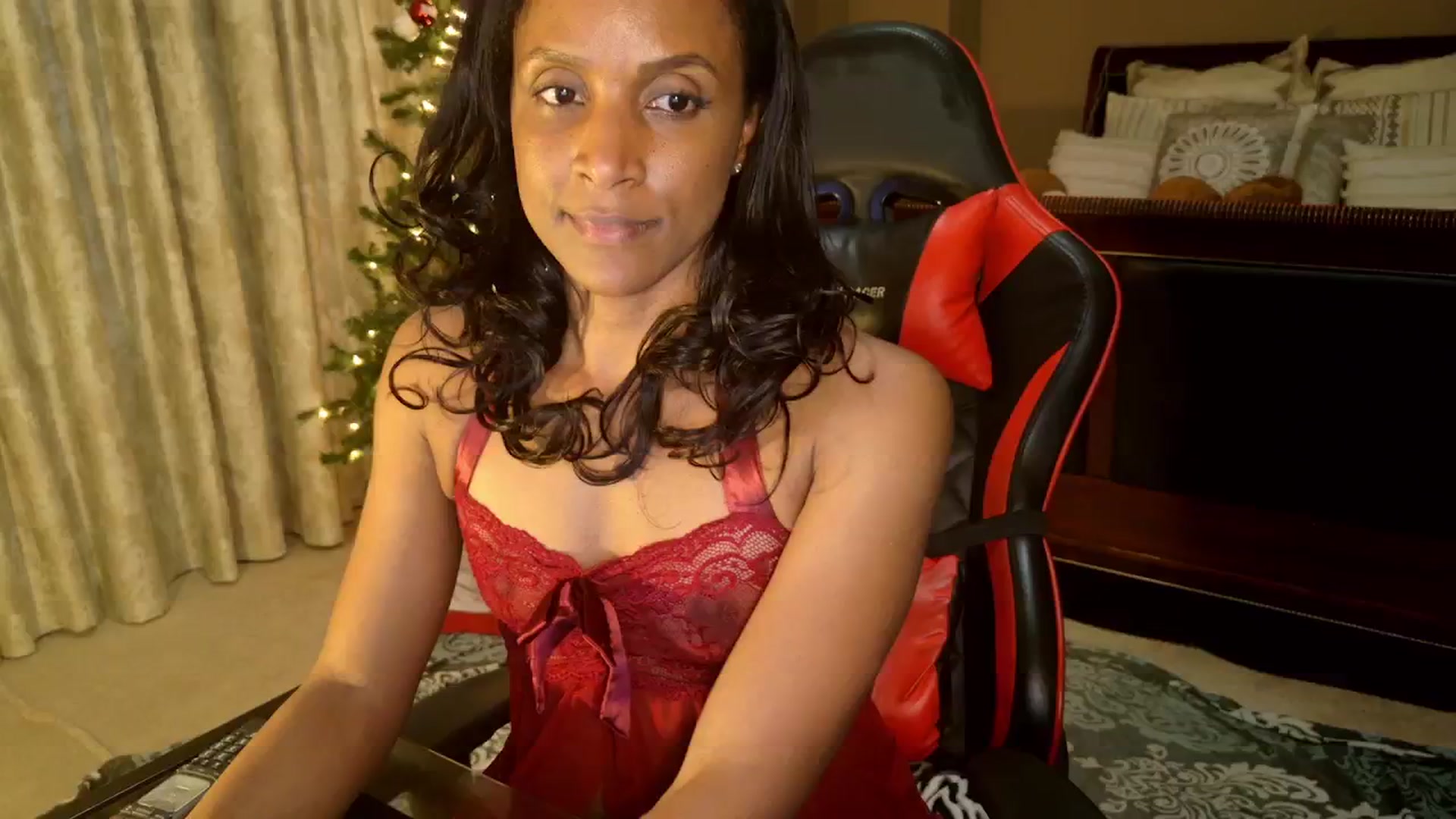 Gallery image thumbnail from Ms_WetNWild's myfreecams stream on, 12/01/2024, 22:07 image 9 of 20