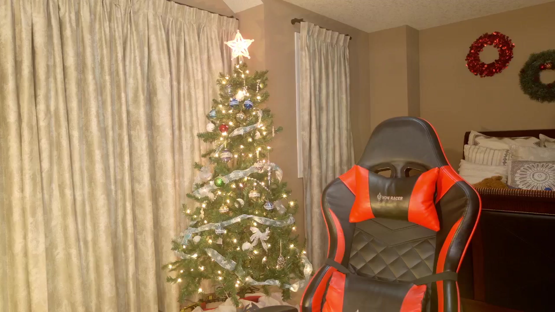 Gallery image thumbnail from Ms_WetNWild's myfreecams stream on, 12/25/2024, 06:08 image 14 of 20