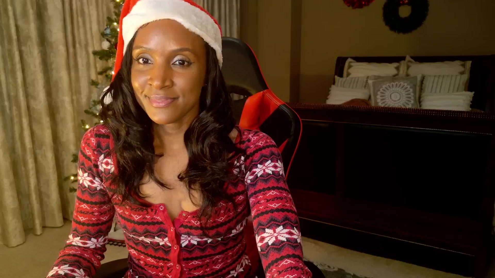 Gallery image thumbnail from Ms_WetNWild's myfreecams stream on, 12/26/2024, 04:57 image 7 of 20