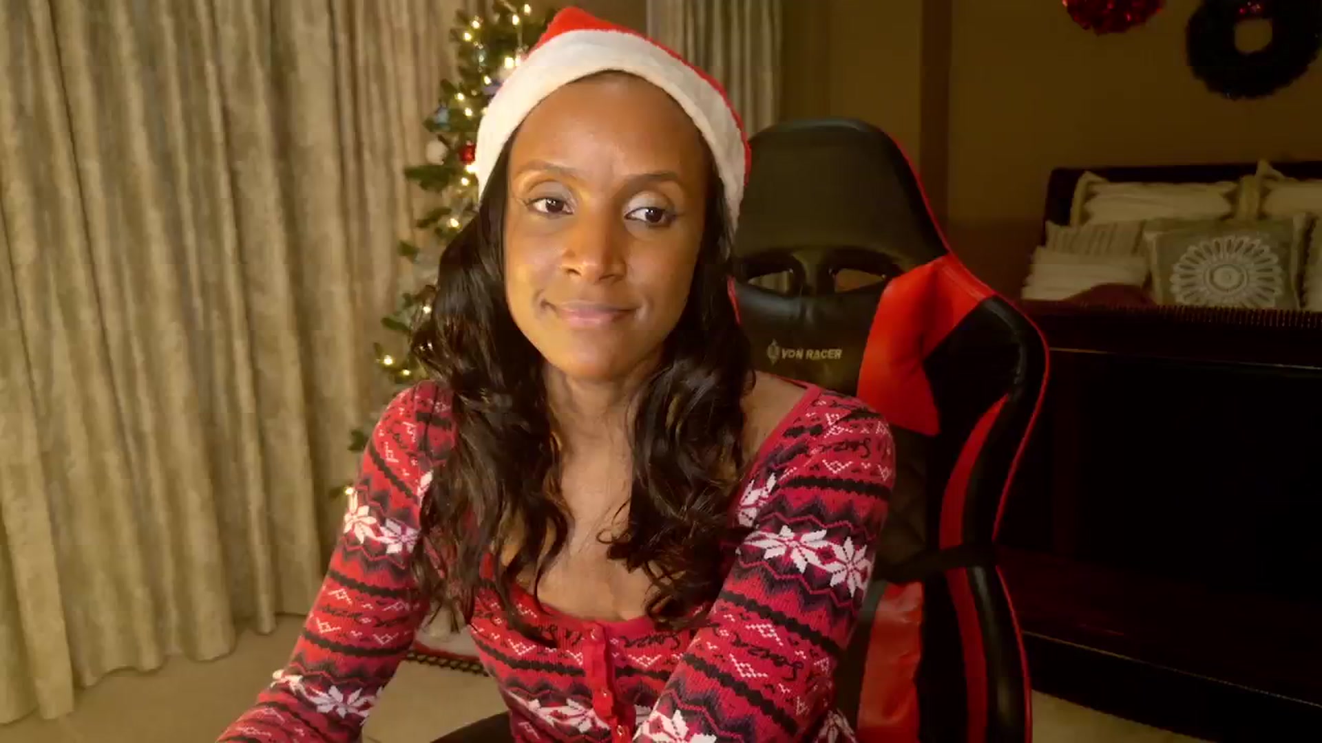 Gallery image thumbnail from Ms_WetNWild's myfreecams stream on, 12/26/2024, 05:54 image 3 of 20