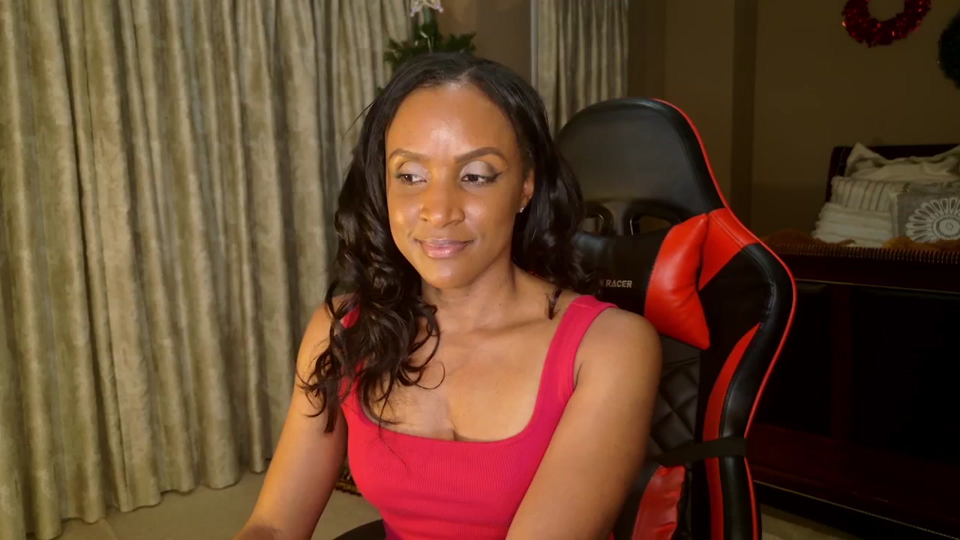 Gallery image thumbnail from Ms_WetNWild's myfreecams stream on, 12/29/2024, 23:47 image 5 of 20