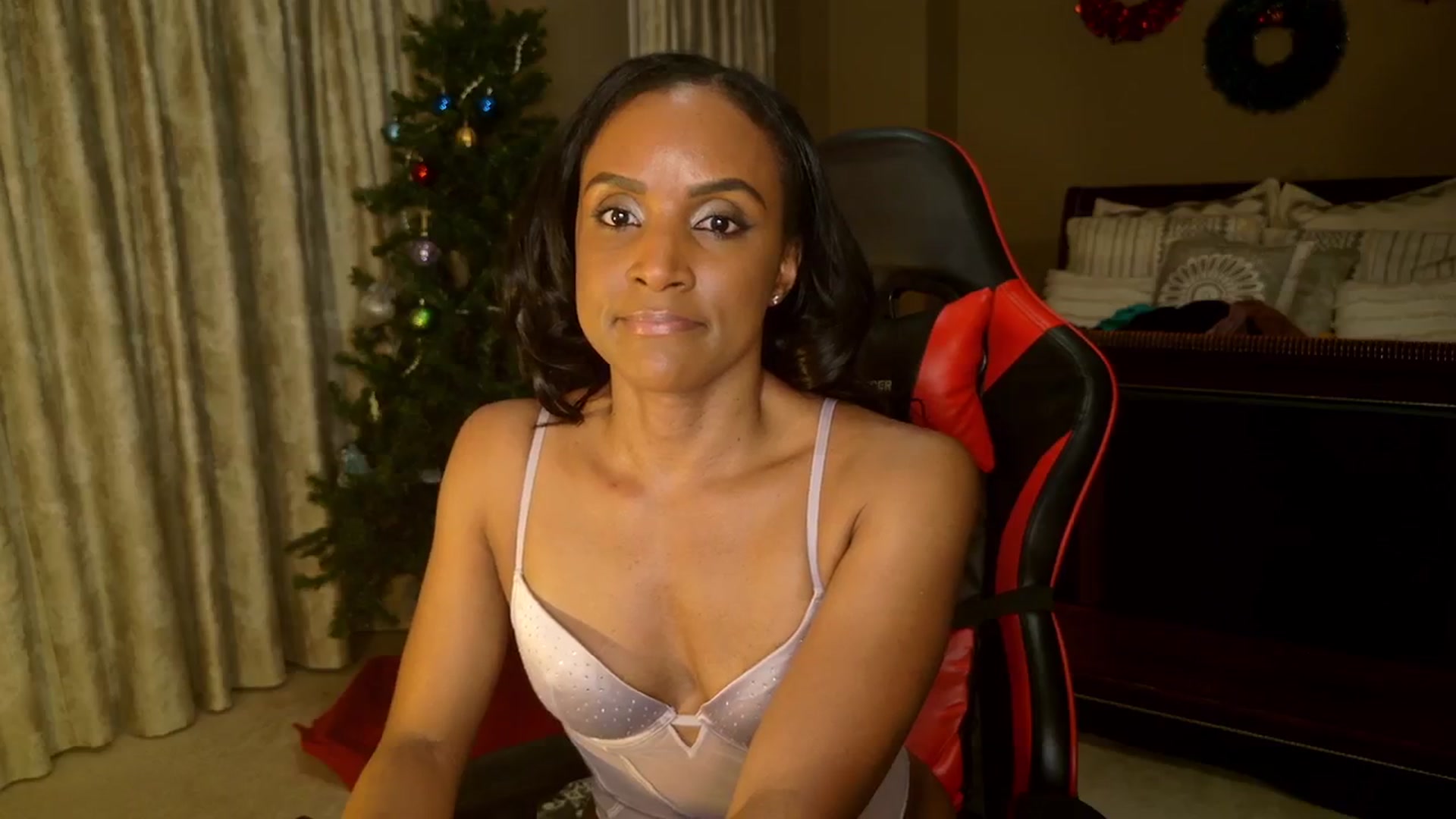 Gallery image thumbnail from Ms_WetNWild's myfreecams stream on, 12/31/2024, 01:42 image 20 of 20