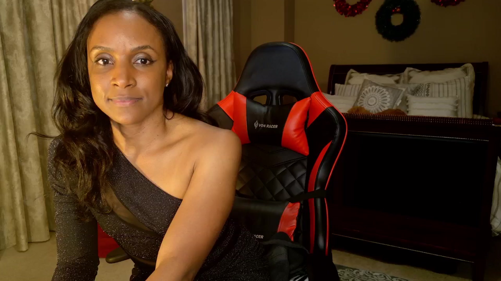 Gallery image thumbnail from Ms_WetNWild's myfreecams stream on, 01/01/2025, 10:31 image 17 of 20