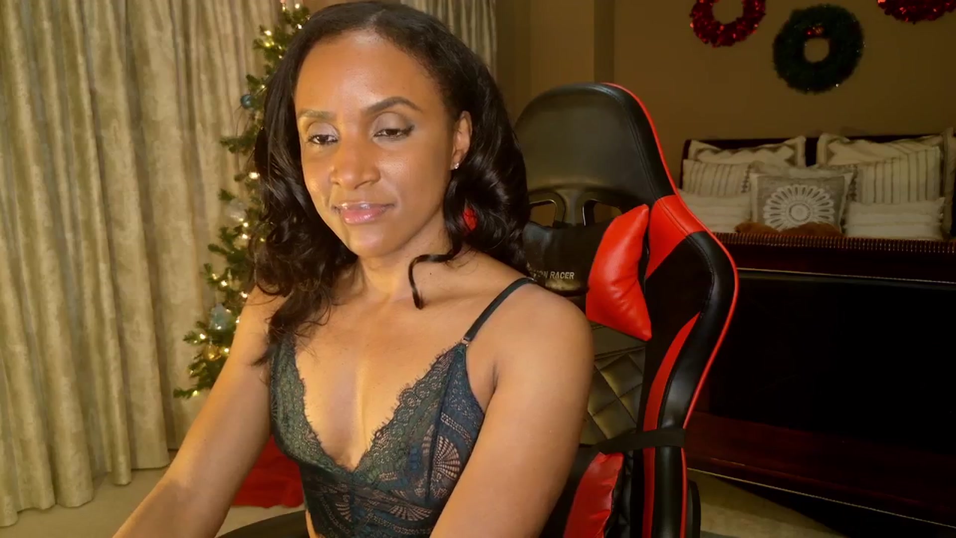 Gallery image thumbnail from Ms_WetNWild's myfreecams stream on, 01/02/2025, 13:11 image 4 of 20