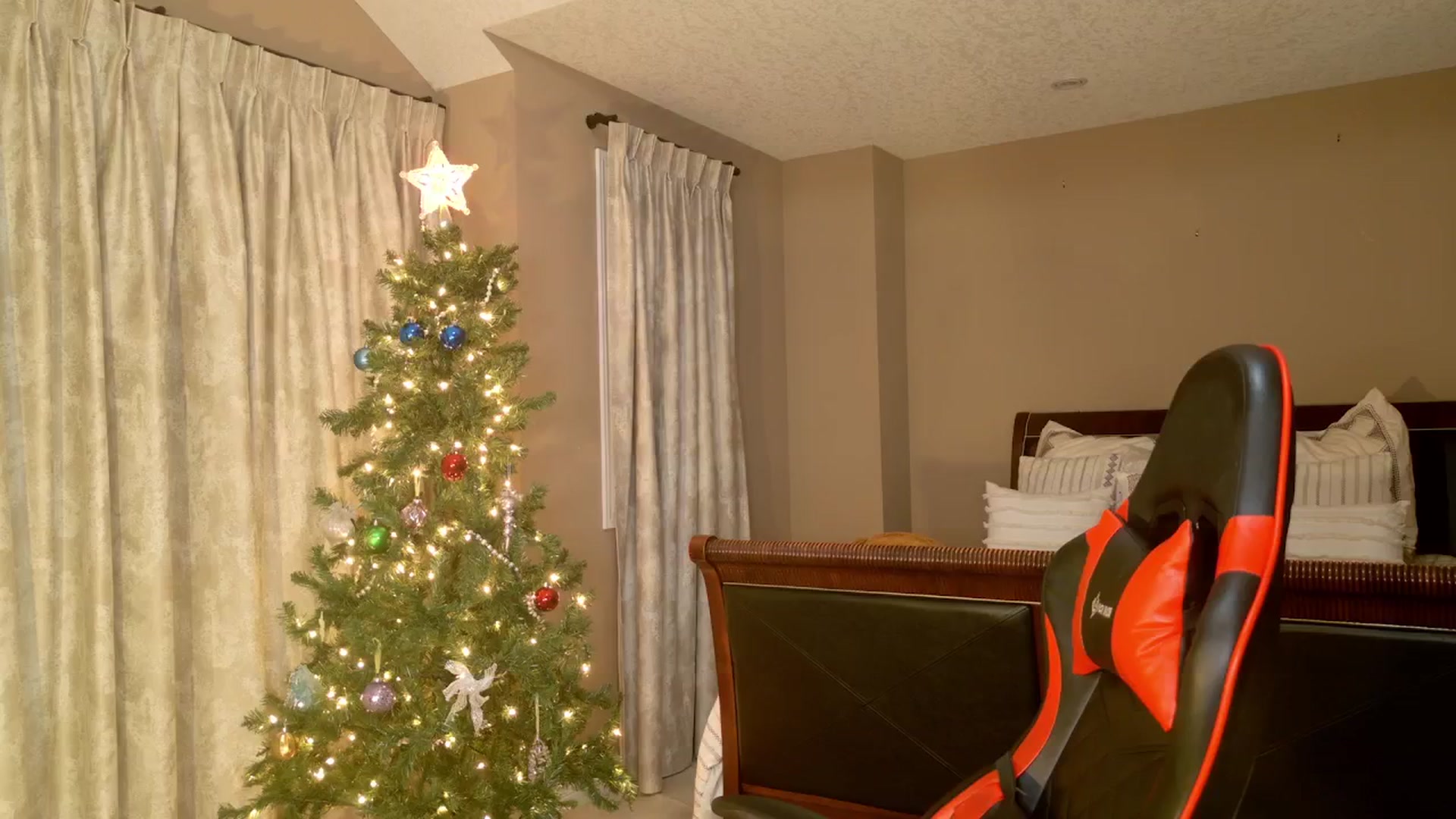 Gallery image thumbnail from Ms_WetNWild's myfreecams stream on, 01/03/2025, 07:18 image 19 of 20