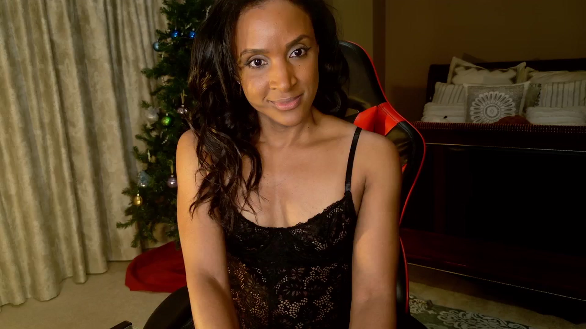 Gallery image thumbnail from Ms_WetNWild's myfreecams stream on, 01/03/2025, 17:44 image 1 of 20
