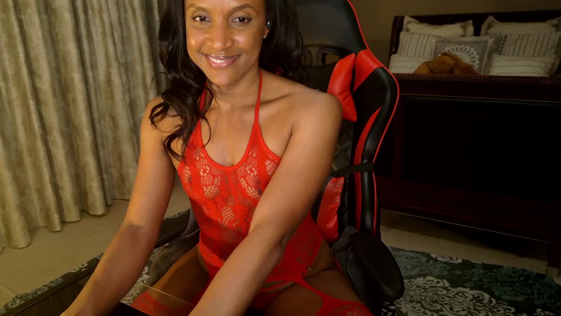 Gallery image thumbnail from Ms_WetNWild's myfreecams stream on, 01/06/2025, 10:04 image 3 of 20