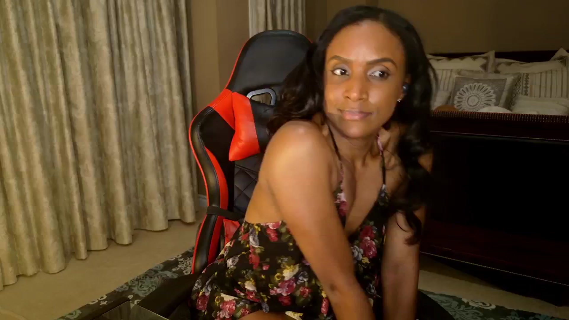 Gallery image thumbnail from Ms_WetNWild's myfreecams stream on, 01/07/2025, 03:59 image 18 of 20