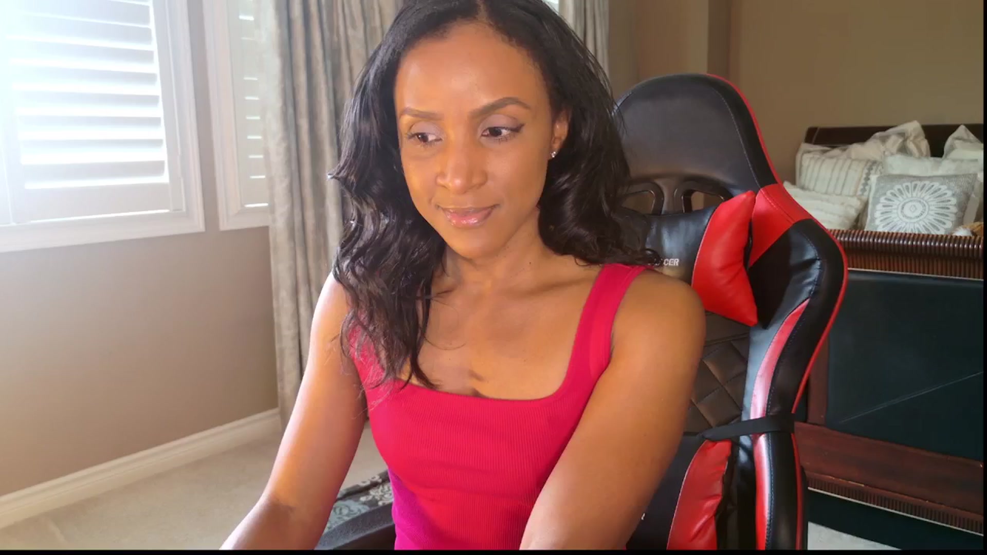 Gallery image thumbnail from Ms_WetNWild's myfreecams stream on, 01/12/2025, 18:06 image 3 of 20