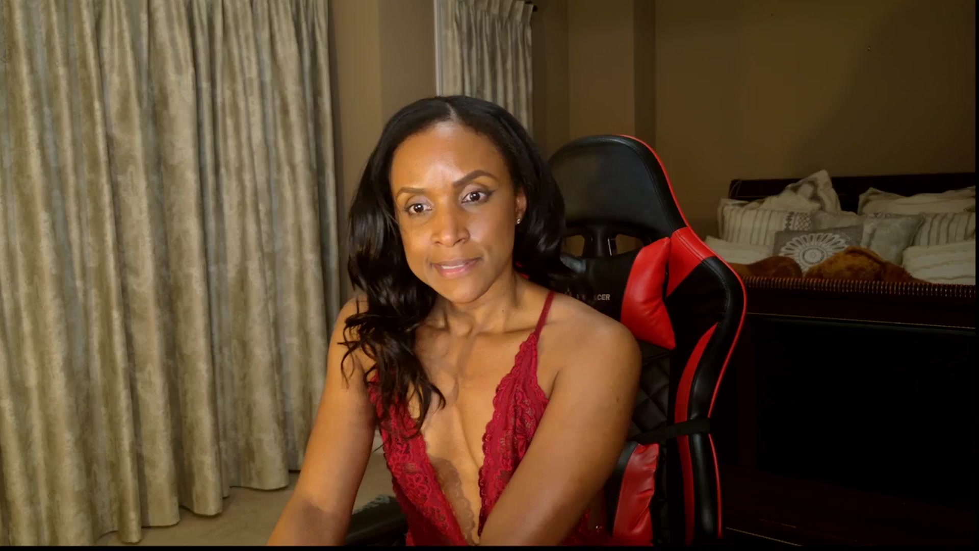 Gallery image thumbnail from Ms_WetNWild's myfreecams stream on, 01/13/2025, 06:17 image 10 of 20