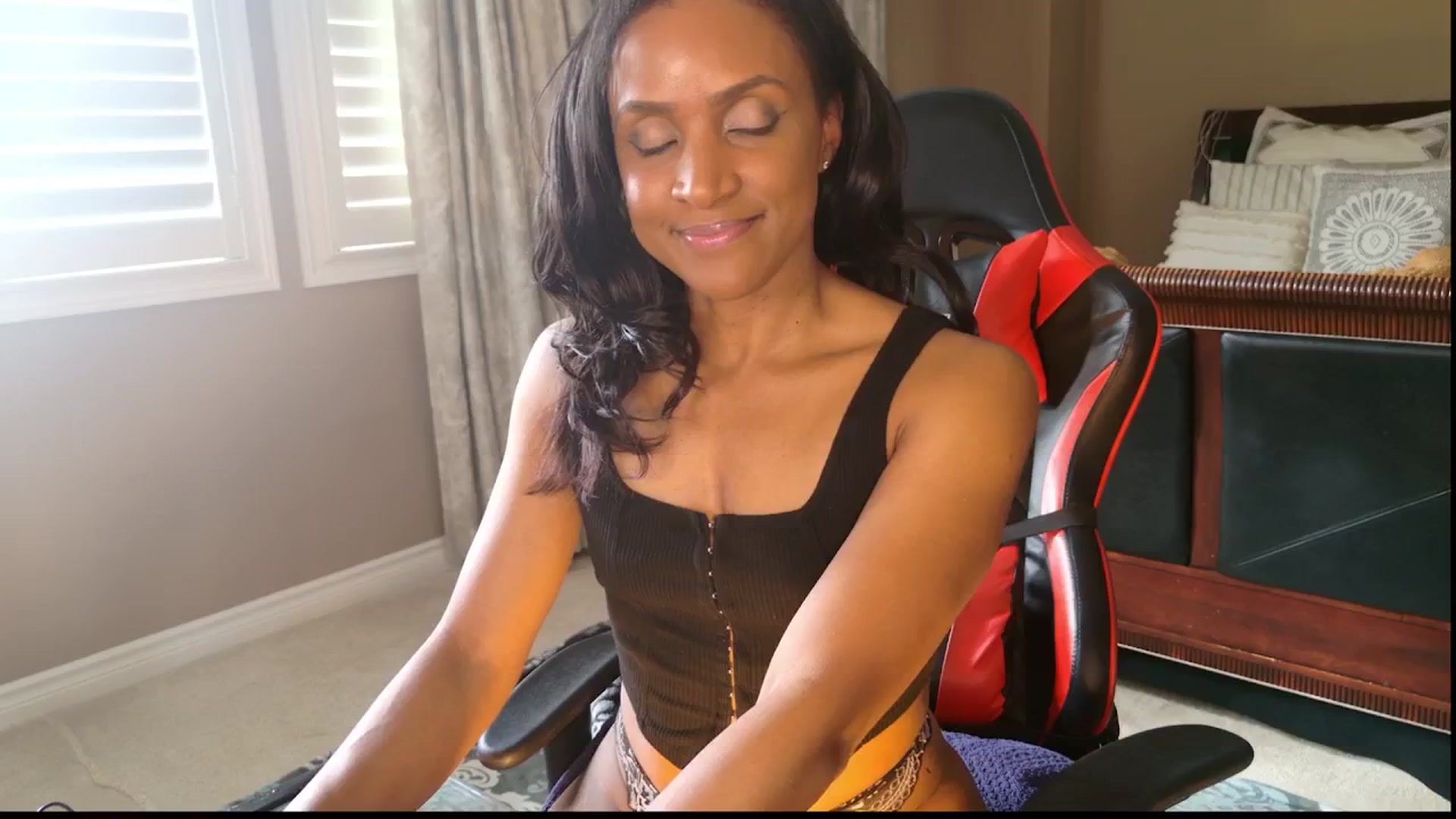 Gallery image thumbnail from Ms_WetNWild's myfreecams stream on, 01/17/2025, 21:53 image 5 of 20