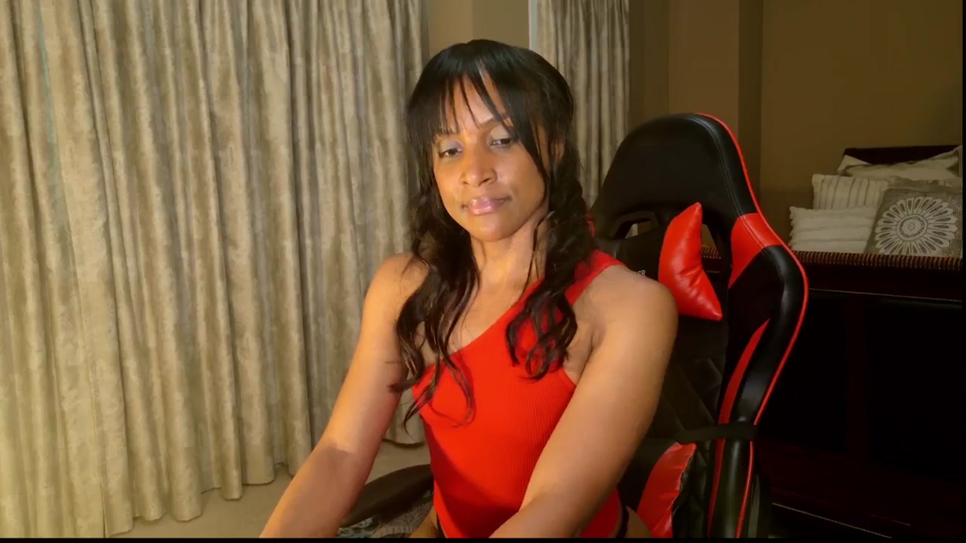 Gallery image thumbnail from Ms_WetNWild's myfreecams stream on, 01/24/2025, 19:31 image 18 of 20