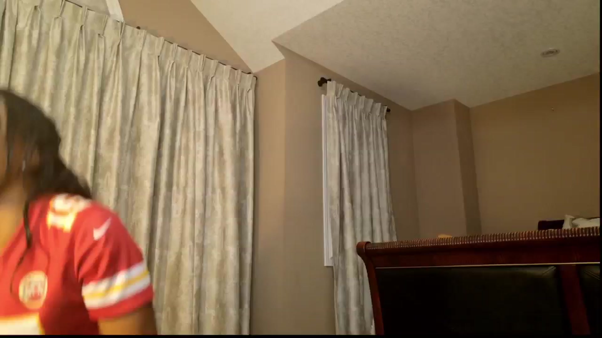 Gallery image thumbnail from Ms_WetNWild's myfreecams stream on, 01/27/2025, 01:38 image 13 of 20