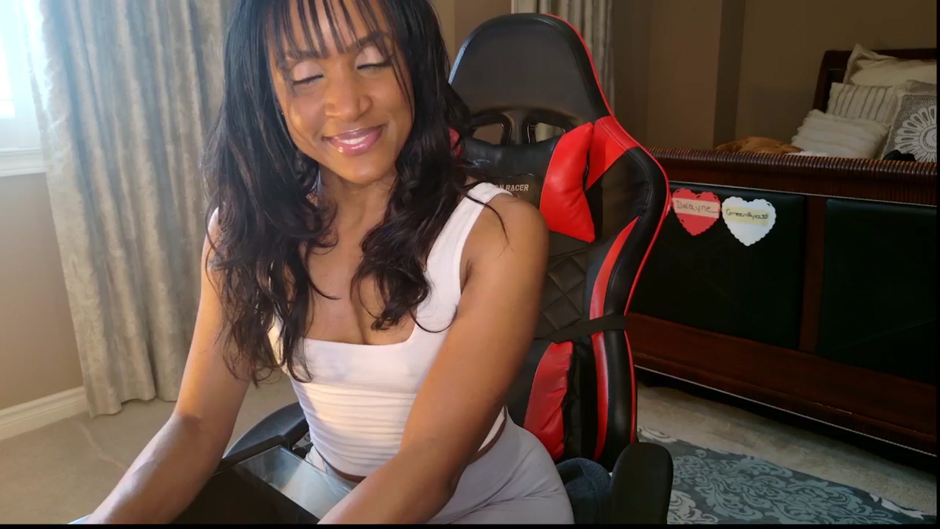 Gallery image thumbnail from Ms_WetNWild's myfreecams stream on, 02/03/2025, 23:48 image 1 of 20