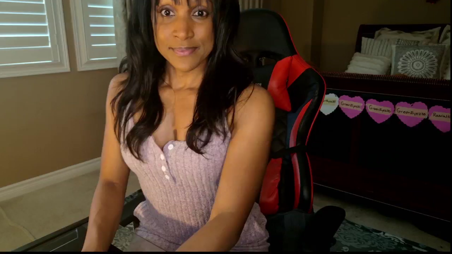 Gallery image thumbnail from Ms_WetNWild's myfreecams stream on, 02/06/2025, 18:31 image 20 of 20