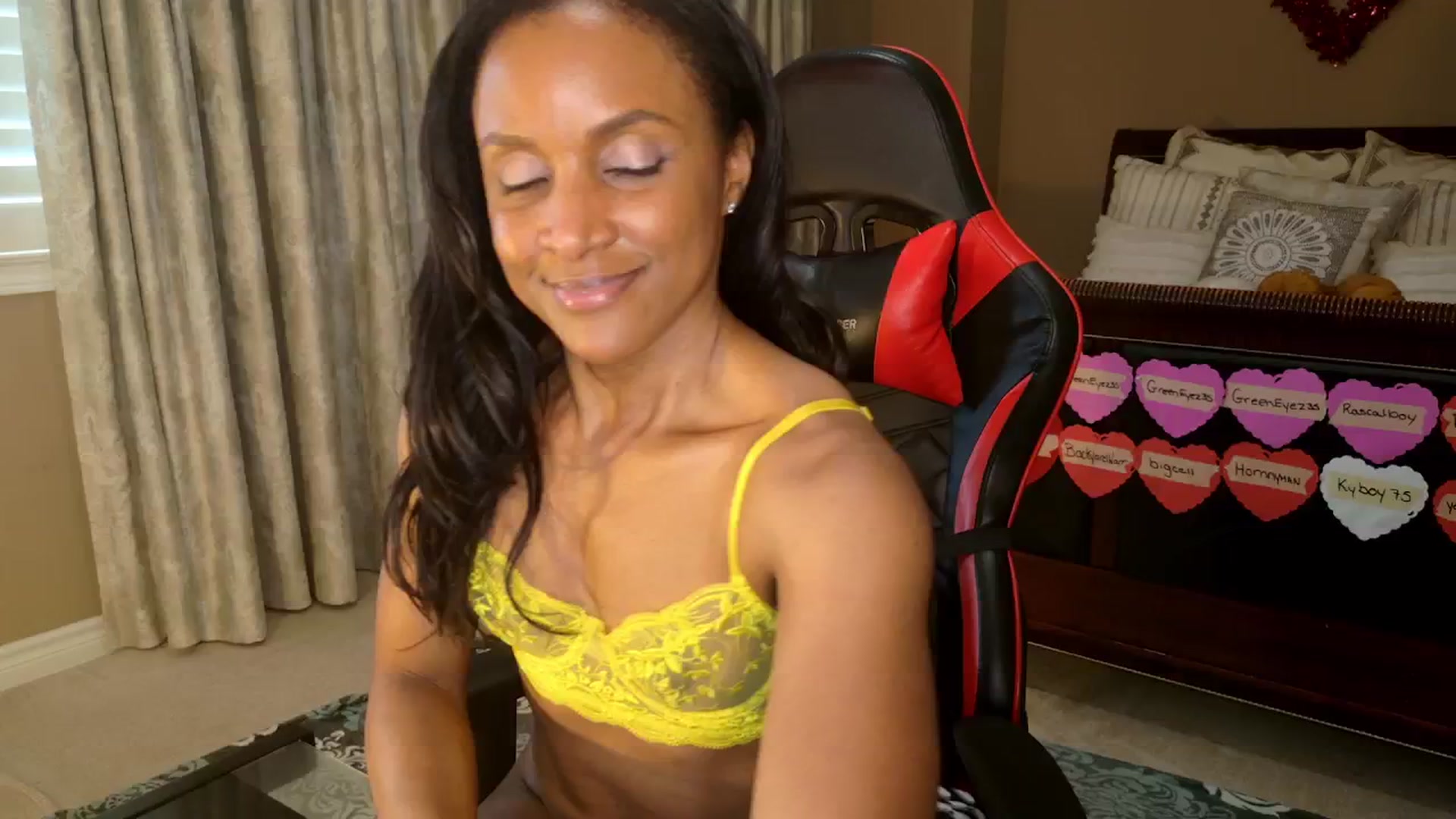 Gallery image thumbnail from Ms_WetNWild's myfreecams stream on, 02/10/2025, 21:05 image 18 of 20
