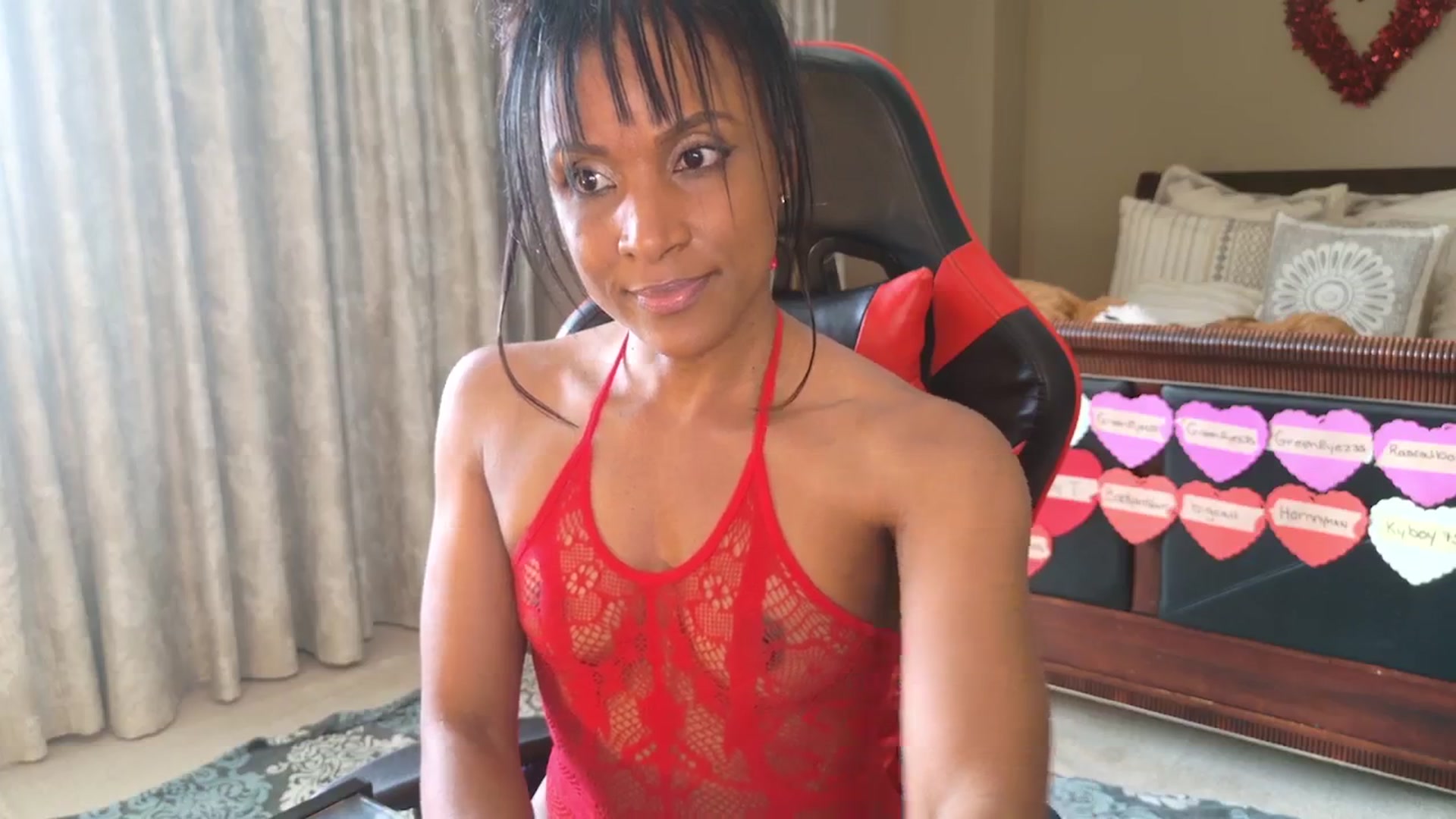 Gallery image thumbnail from Ms_WetNWild's myfreecams stream on, 02/14/2025, 19:19 image 11 of 20
