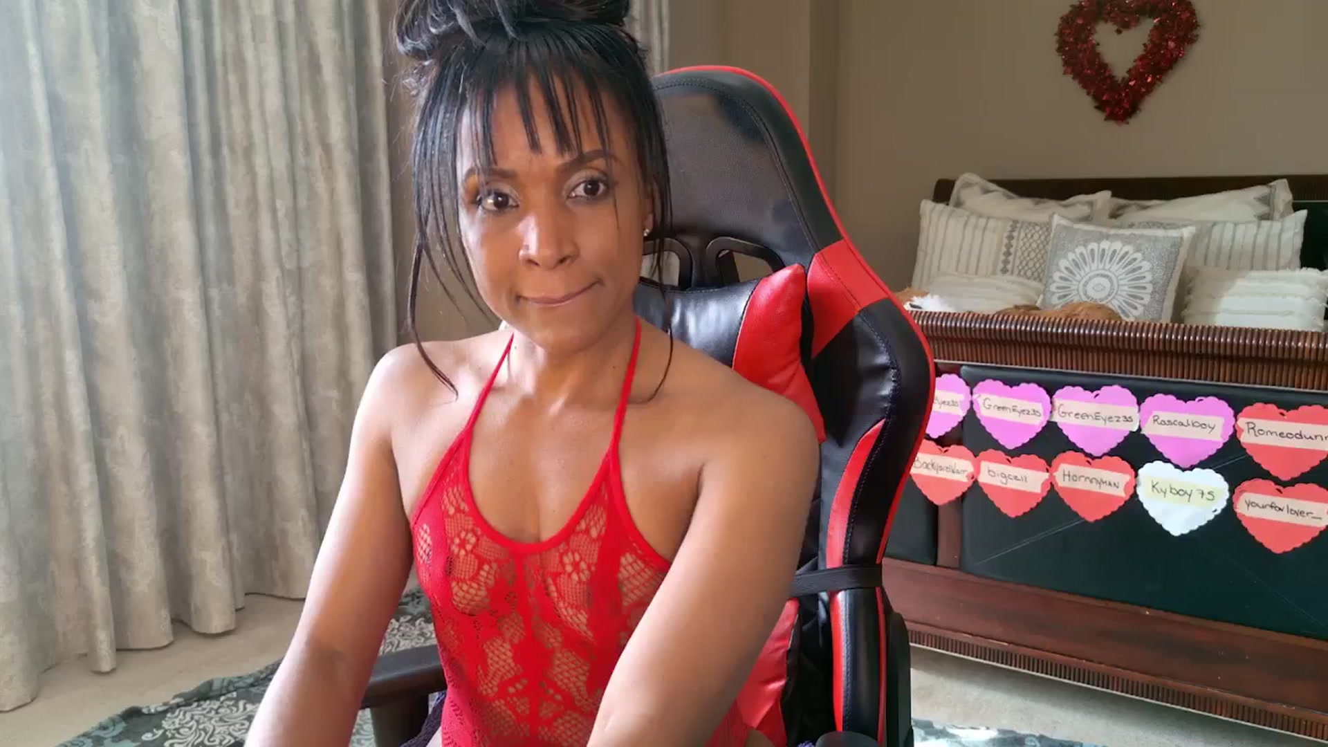 Gallery image thumbnail from Ms_WetNWild's myfreecams stream on, 02/14/2025, 19:19 image 15 of 20