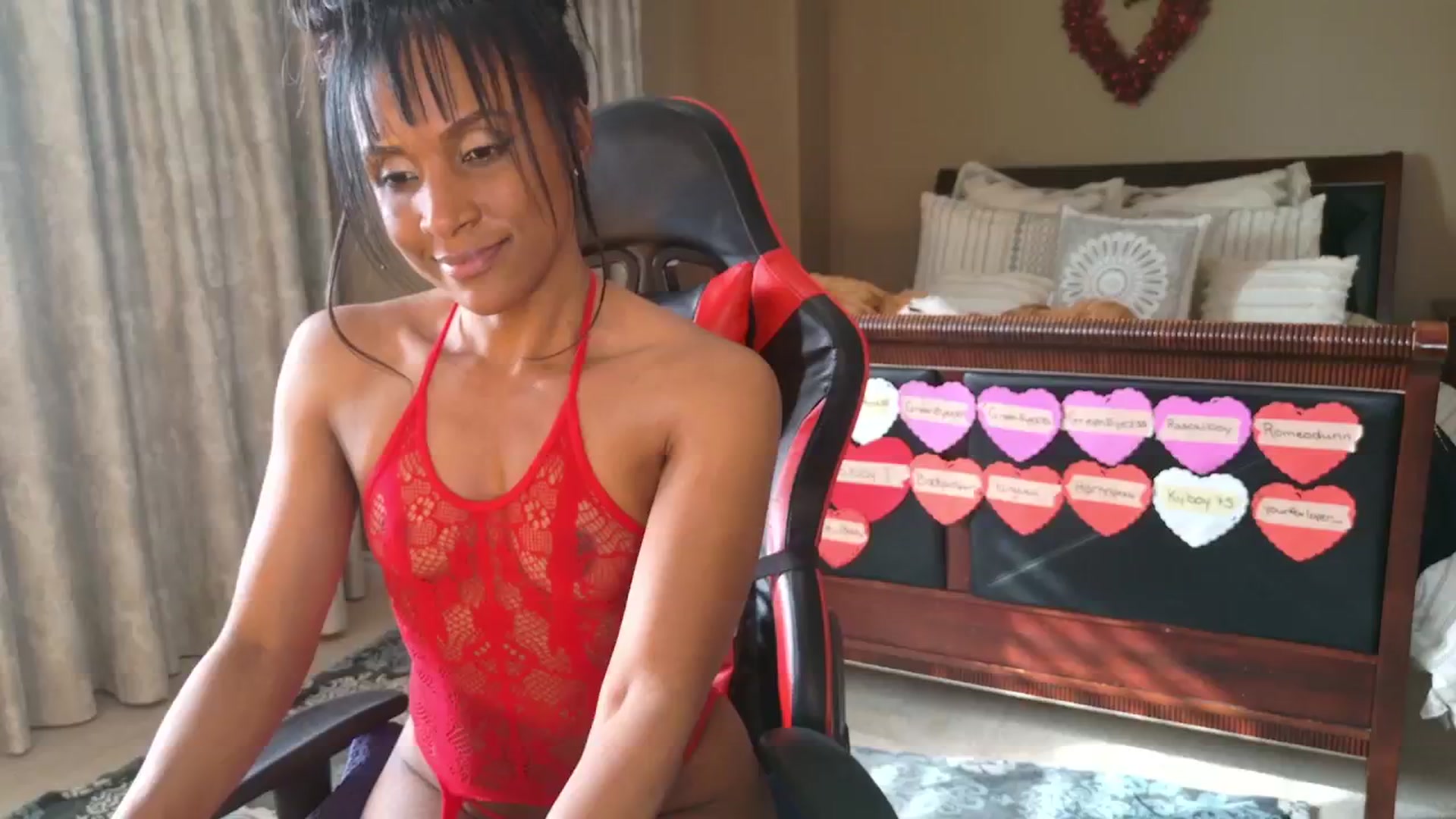 Gallery image thumbnail from Ms_WetNWild's myfreecams stream on, 02/14/2025, 19:47 image 1 of 20