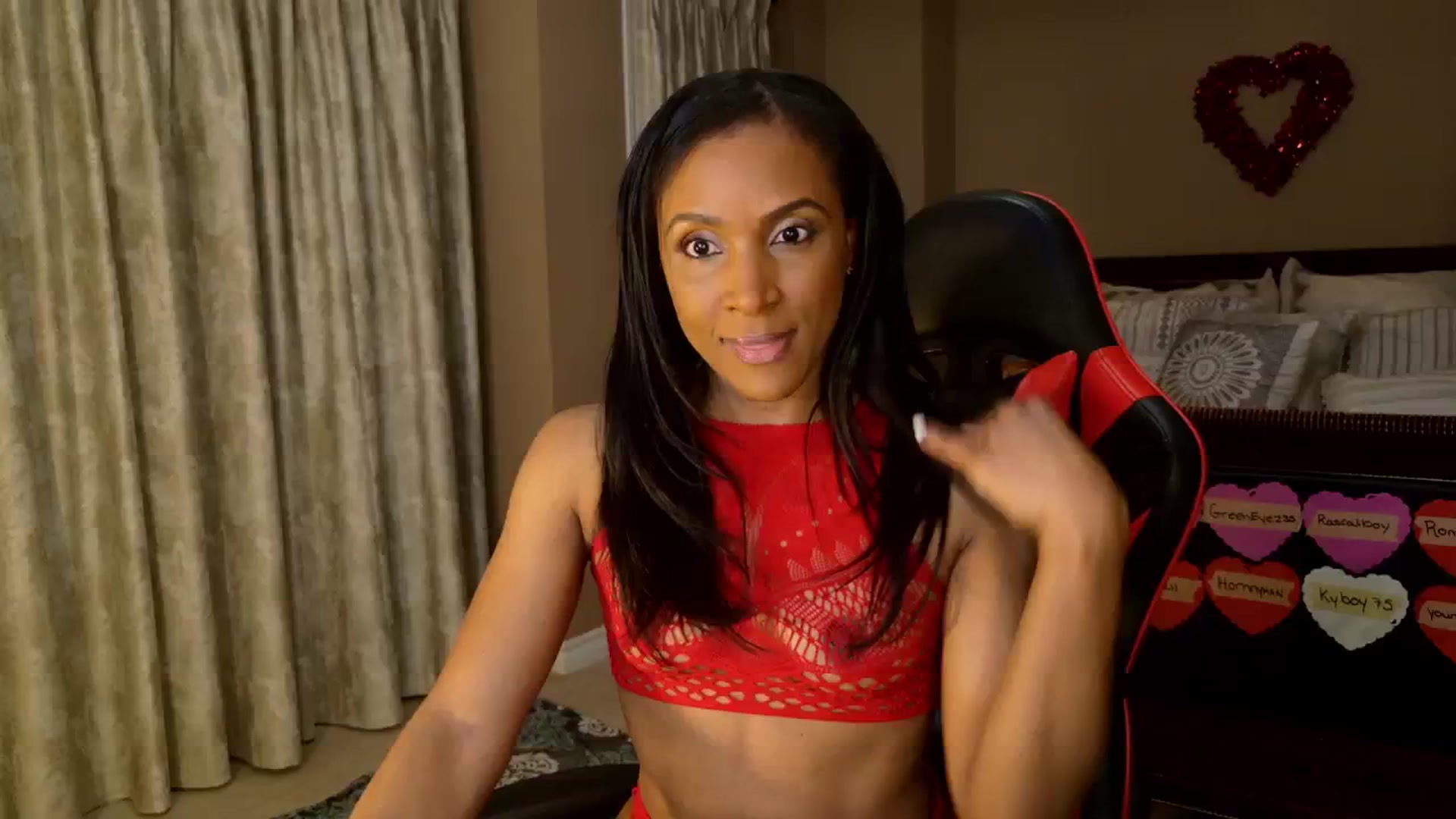 Gallery image thumbnail from Ms_WetNWild's myfreecams stream on, 02/17/2025, 04:40 image 1 of 20