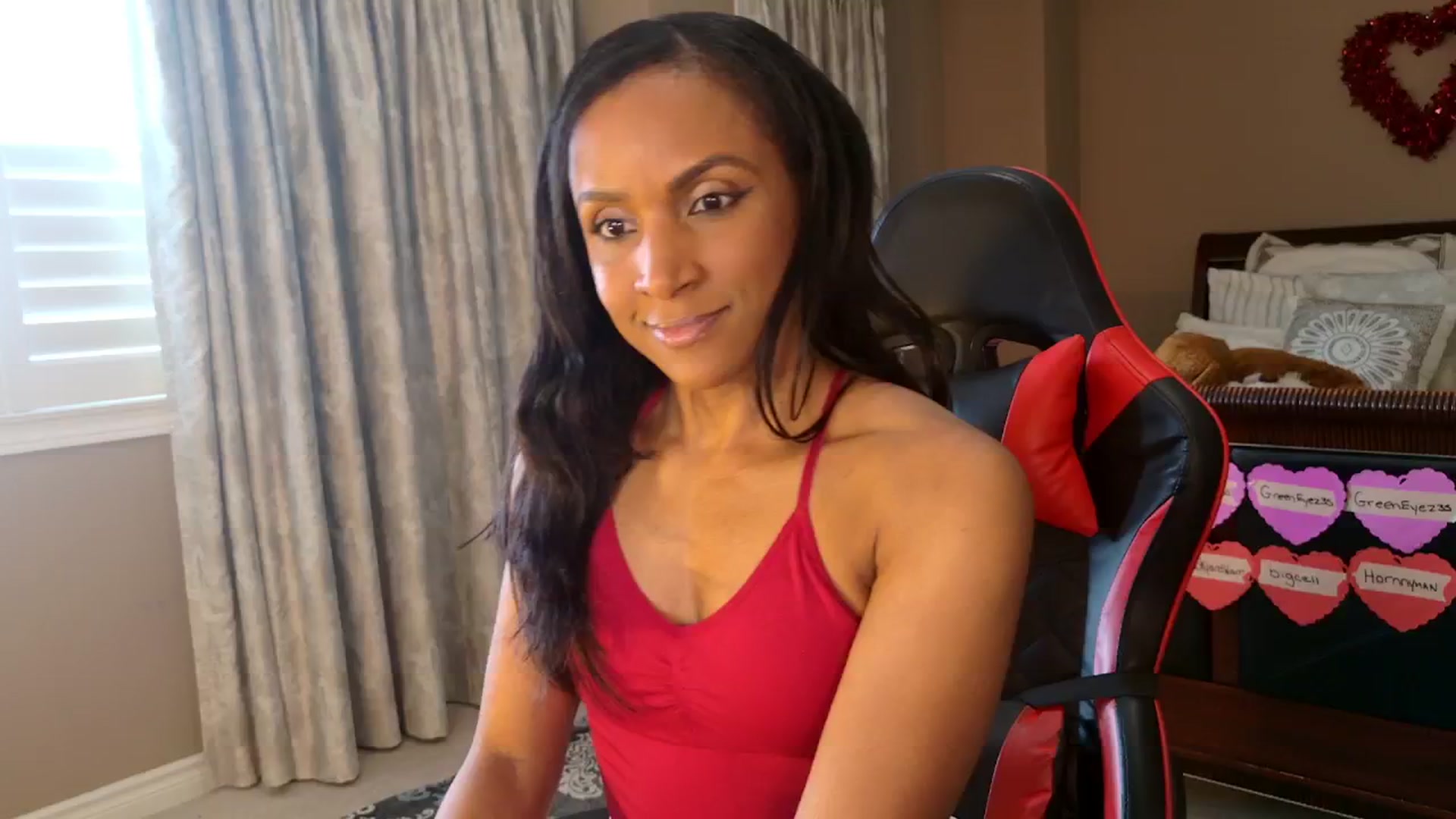 Gallery image thumbnail from Ms_WetNWild's myfreecams stream on, 02/17/2025, 14:43 image 14 of 20