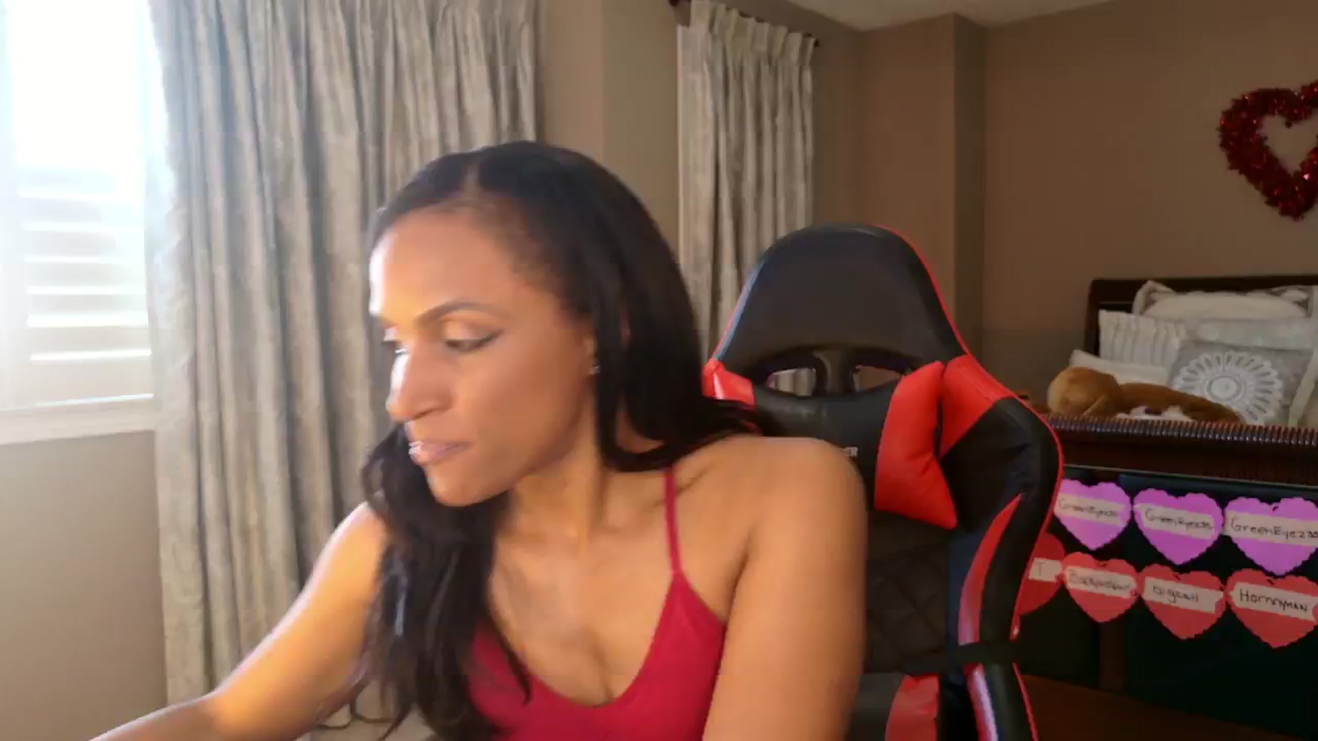 Gallery image thumbnail from Ms_WetNWild's myfreecams stream on, 02/17/2025, 14:43 image 7 of 20