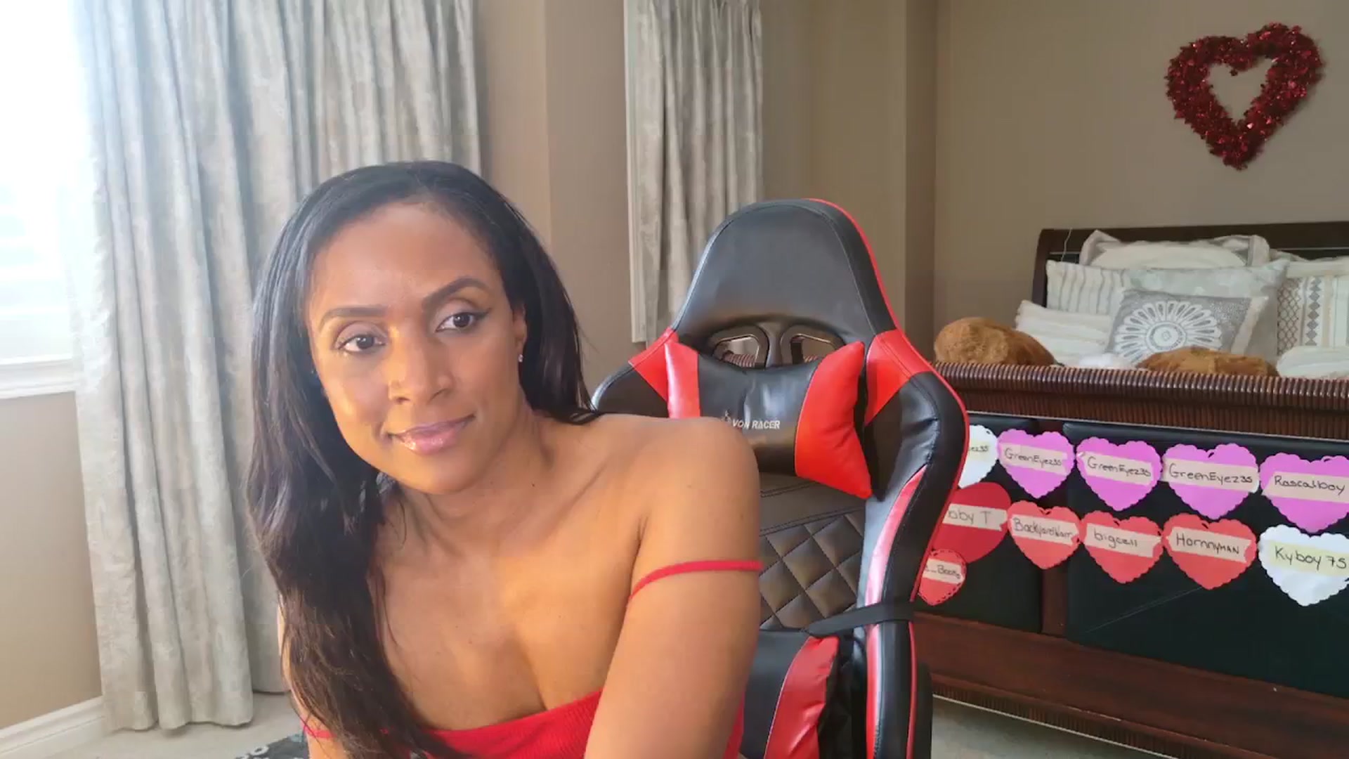 Gallery image thumbnail from Ms_WetNWild's myfreecams stream on, 02/17/2025, 19:41 image 16 of 20