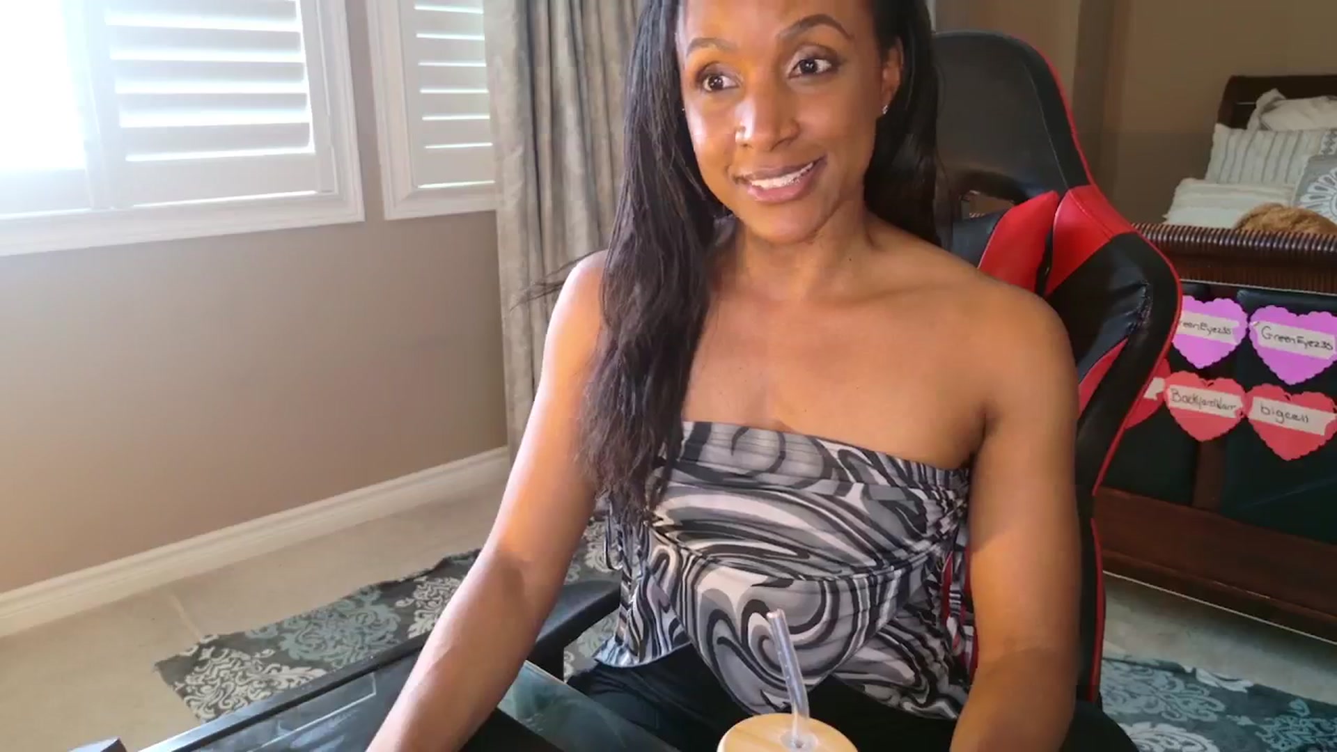 Gallery image thumbnail from Ms_WetNWild's myfreecams stream on, 02/20/2025, 22:17 image 17 of 20