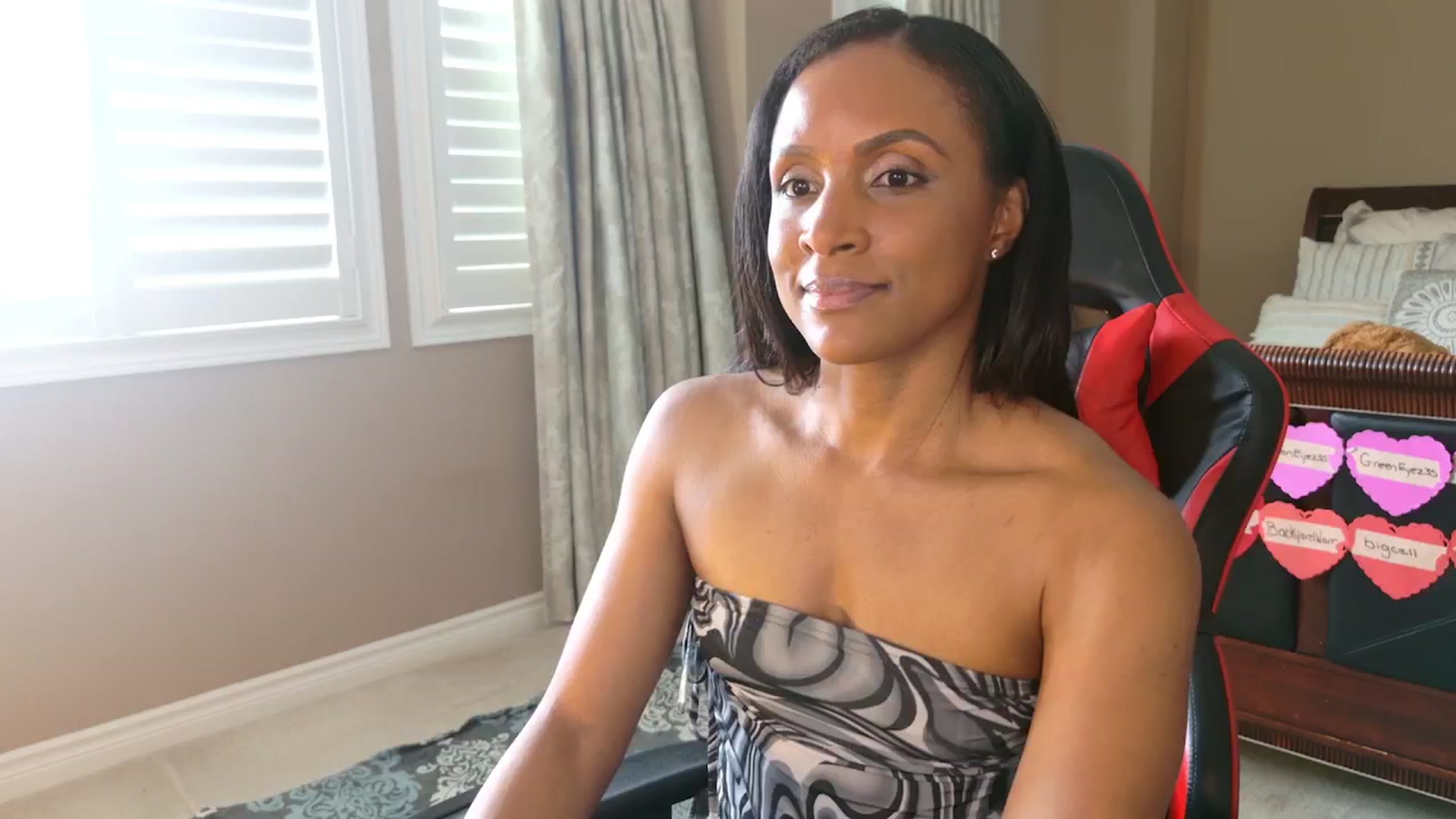 Gallery image thumbnail from Ms_WetNWild's myfreecams stream on, 02/20/2025, 22:17 image 8 of 20