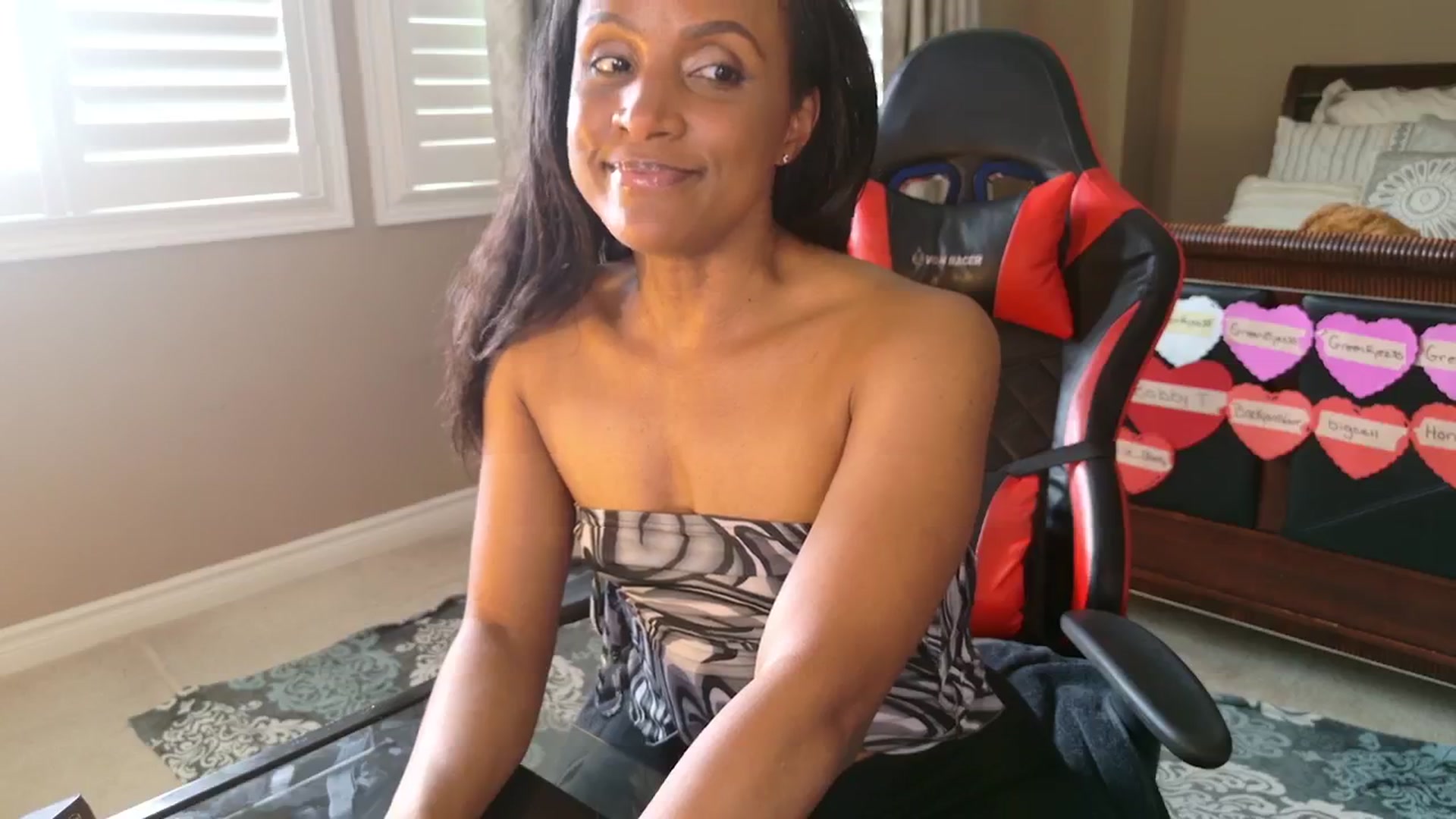 Gallery image thumbnail from Ms_WetNWild's myfreecams stream on, 02/20/2025, 22:17 image 13 of 20