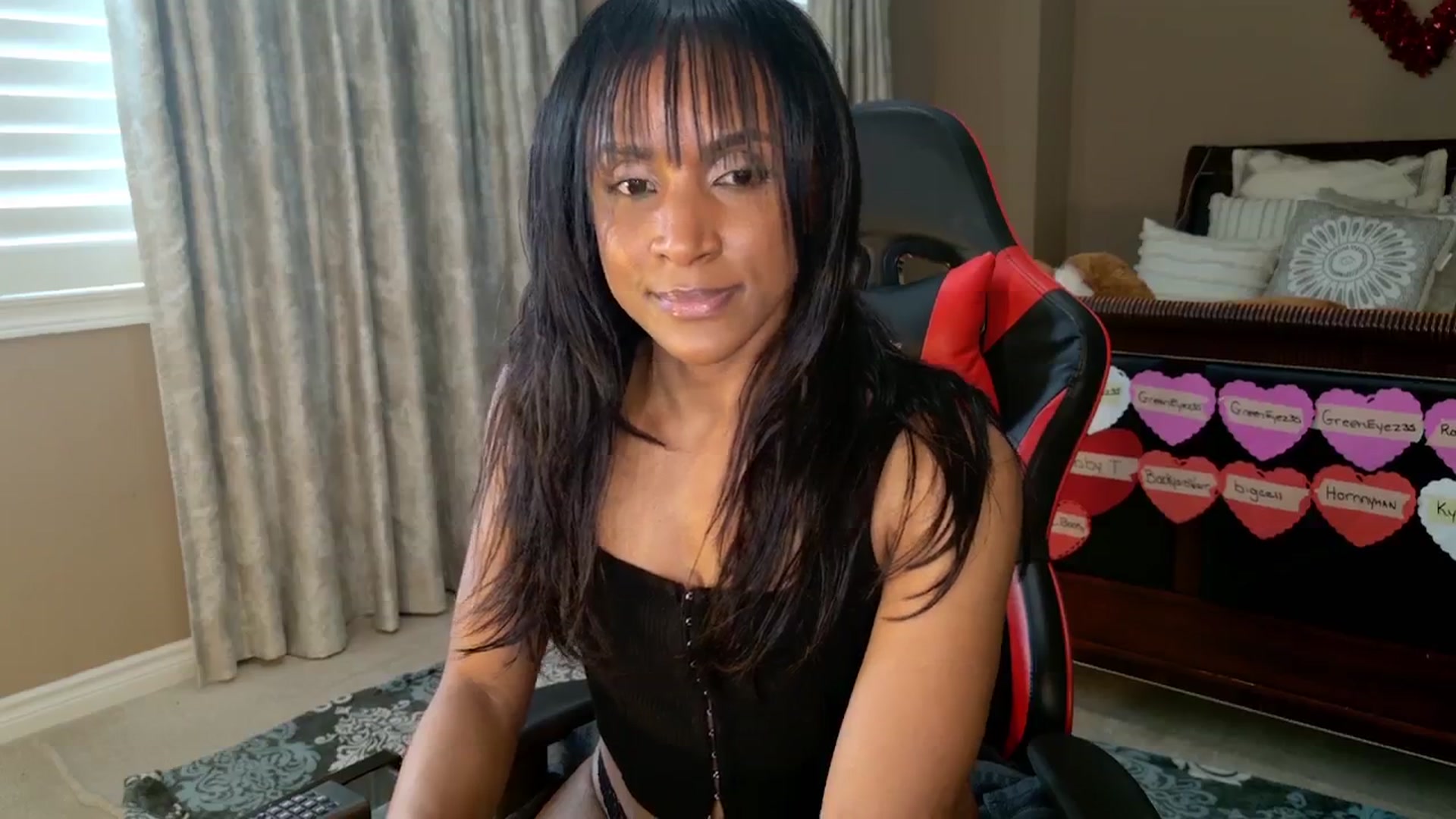 Gallery image thumbnail from Ms_WetNWild's myfreecams stream on, 02/24/2025, 20:19 image 2 of 20