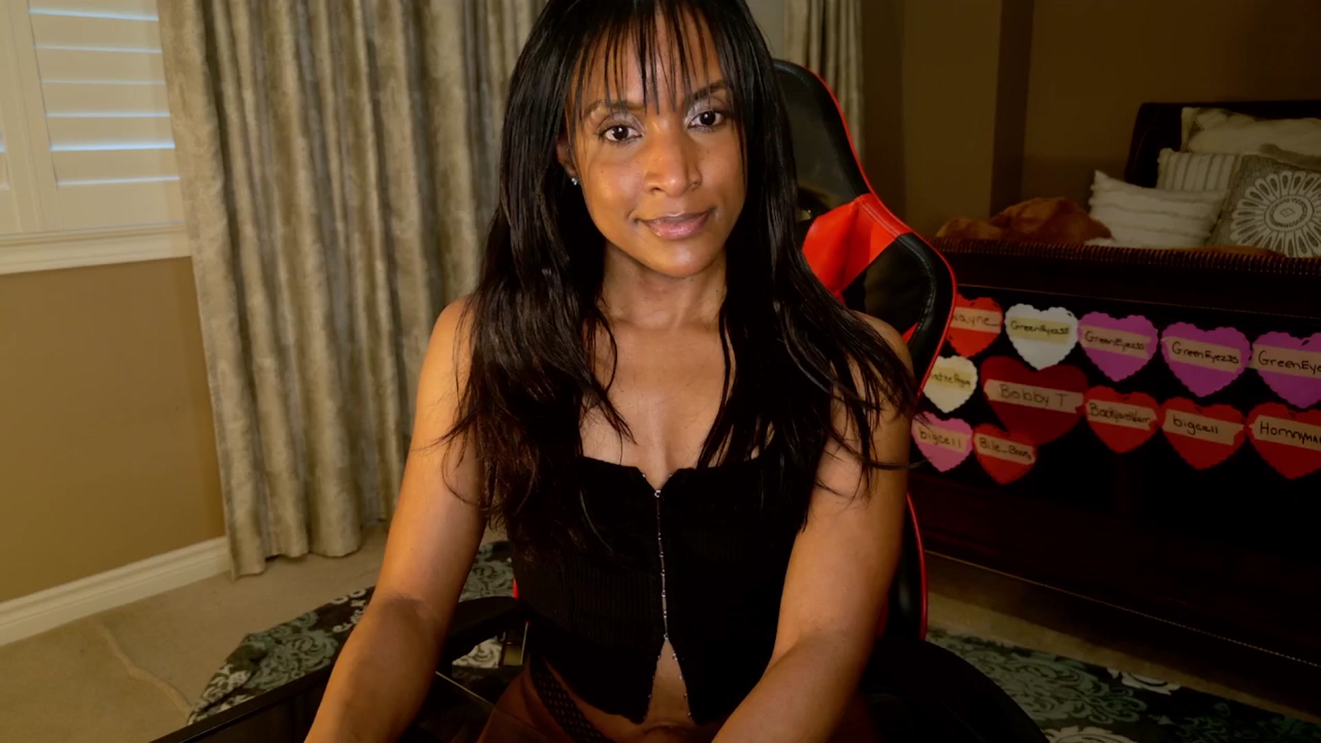 Gallery image thumbnail from Ms_WetNWild's myfreecams stream on, 02/24/2025, 23:18 image 3 of 20