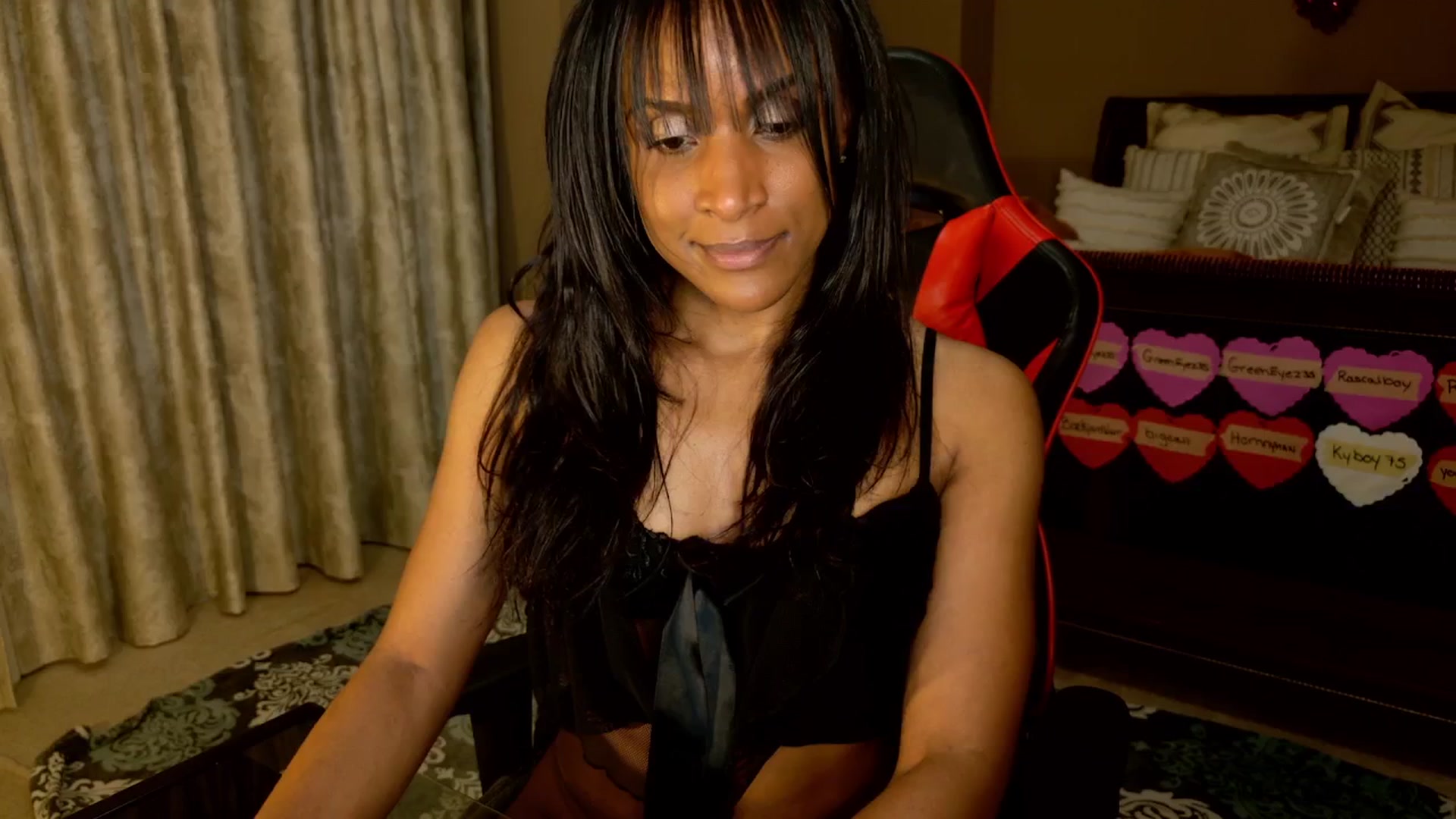 Gallery image thumbnail from Ms_WetNWild's myfreecams stream on, 02/25/2025, 03:00 image 10 of 20