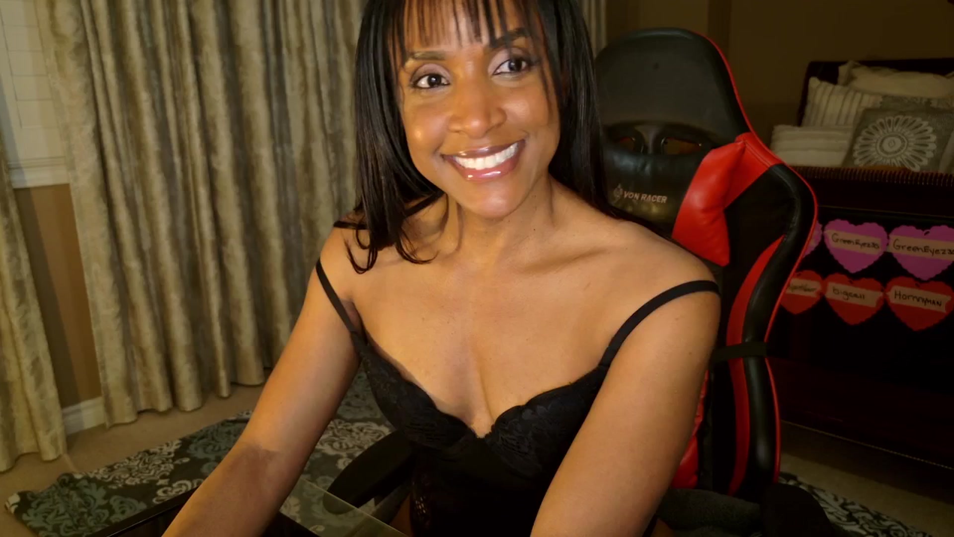 Gallery image thumbnail from Ms_WetNWild's myfreecams stream on, 02/27/2025, 03:06 image 11 of 20