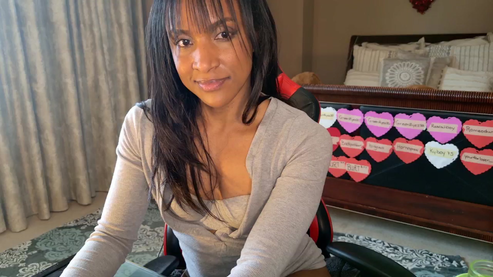 Gallery image thumbnail from Ms_WetNWild's myfreecams stream on, 02/28/2025, 14:39 image 18 of 20