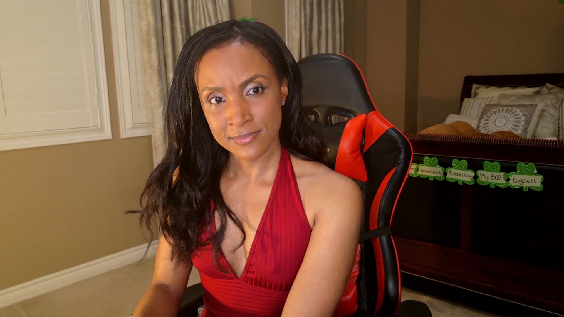 Gallery image thumbnail from Ms_WetNWild's myfreecams stream on, 03/16/2025, 24:33 image 2 of 20