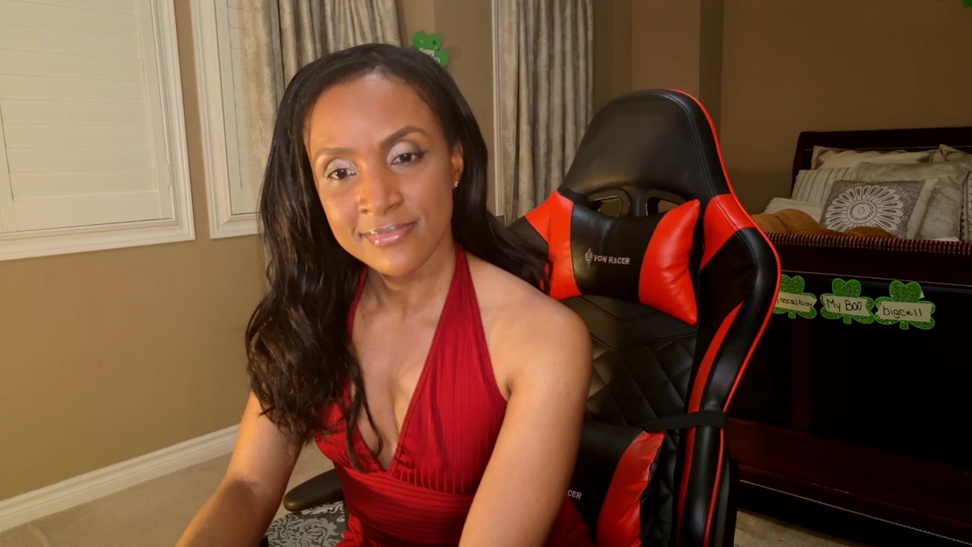 Gallery image thumbnail from Ms_WetNWild's myfreecams stream on, 03/16/2025, 24:33 image 4 of 20