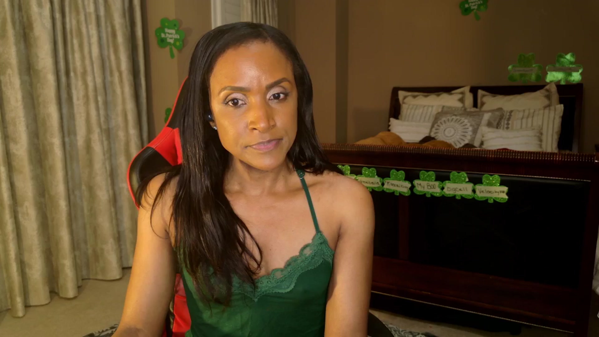 Gallery image thumbnail from Ms_WetNWild's myfreecams stream on, 03/17/2025, 05:55 image 6 of 20