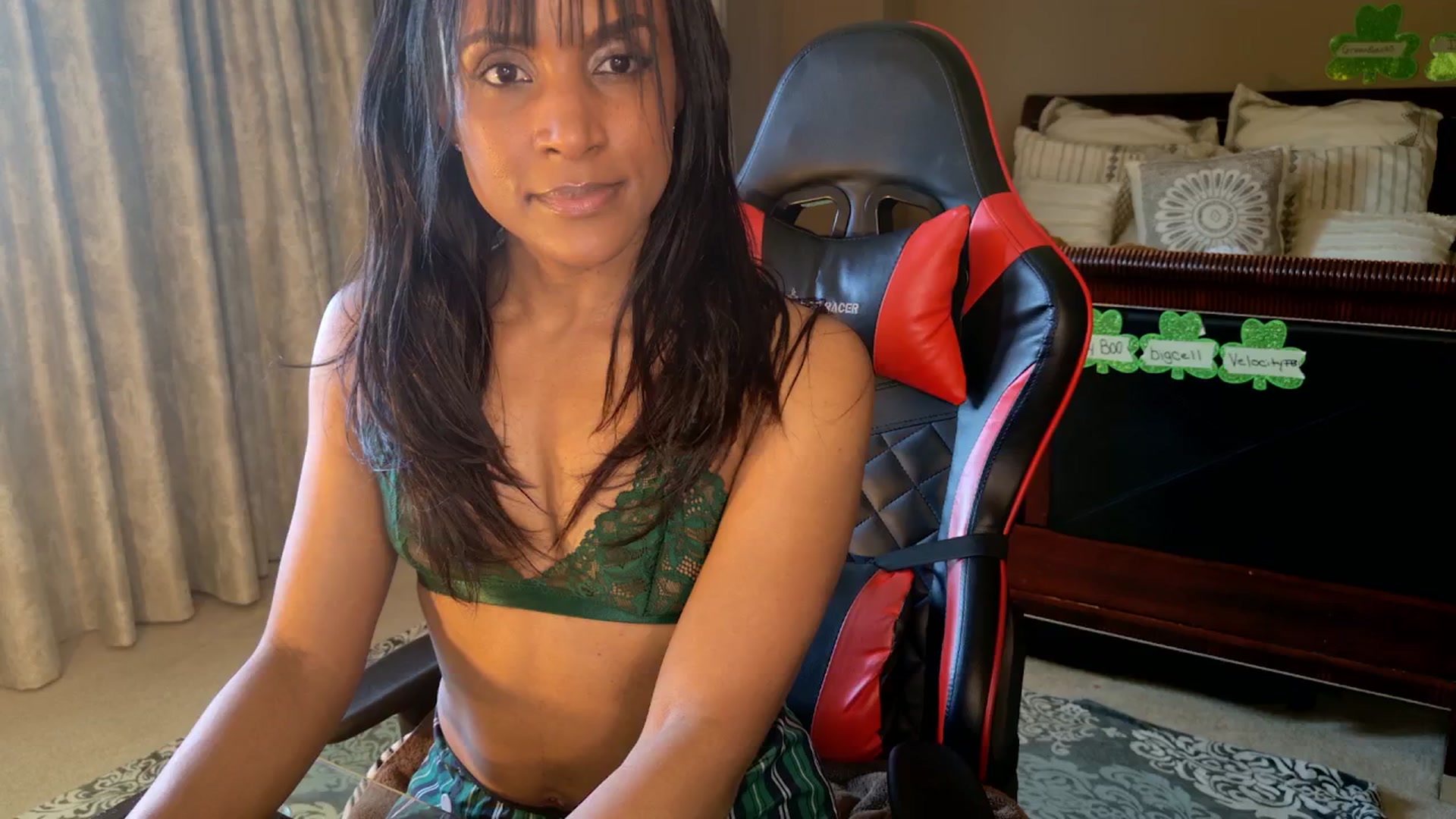 Gallery image thumbnail from Ms_WetNWild's myfreecams stream on, 03/17/2025, 18:19 image 10 of 20