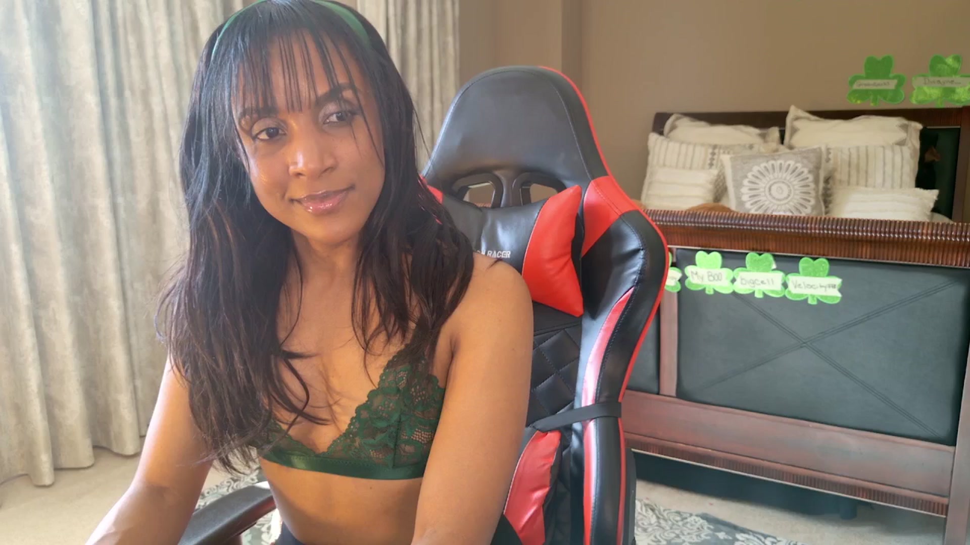Gallery image thumbnail from Ms_WetNWild's myfreecams stream on, 03/17/2025, 20:23 image 14 of 20