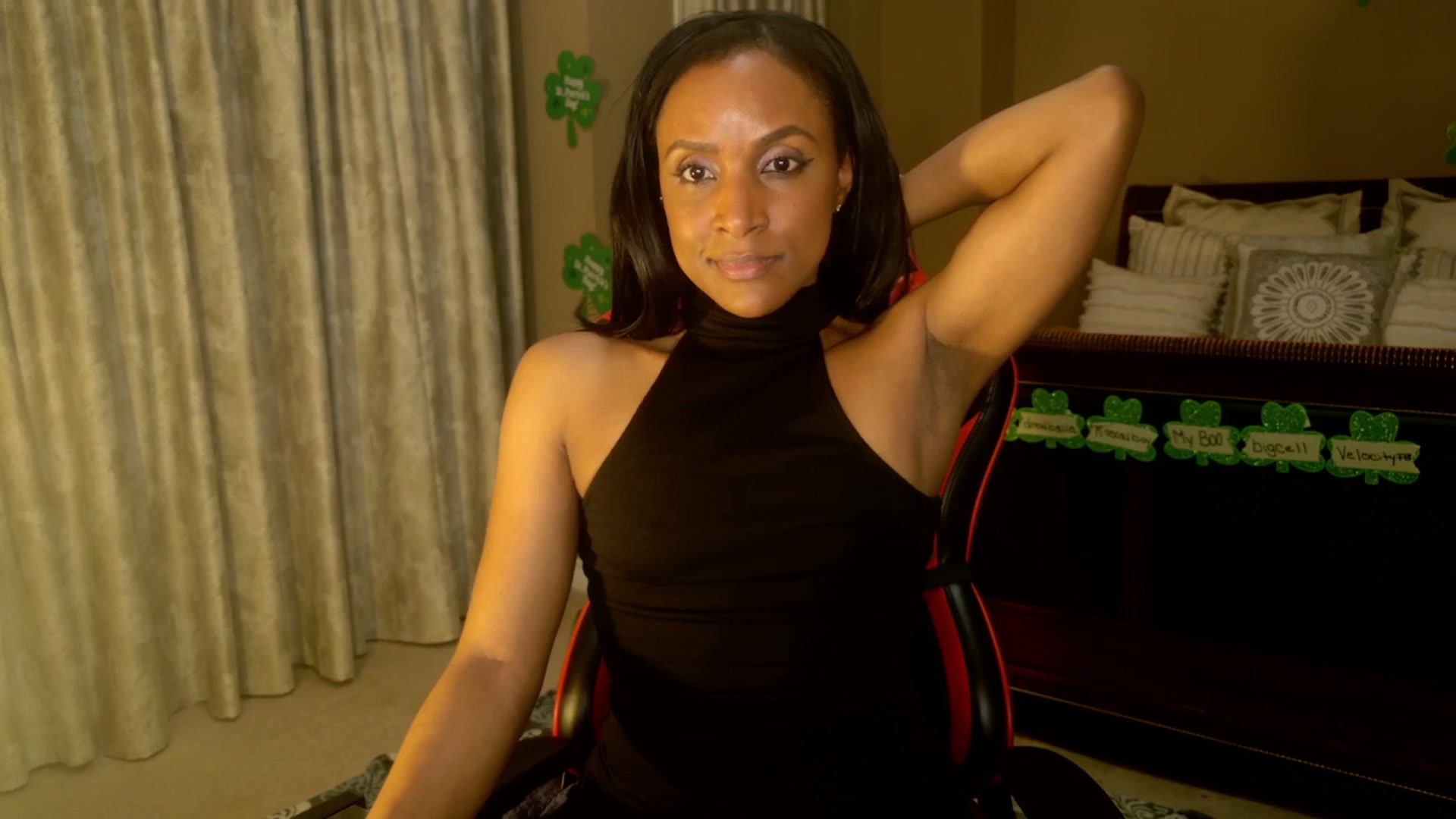 Gallery image thumbnail from Ms_WetNWild's myfreecams stream on, 03/23/2025, 06:06 image 4 of 20