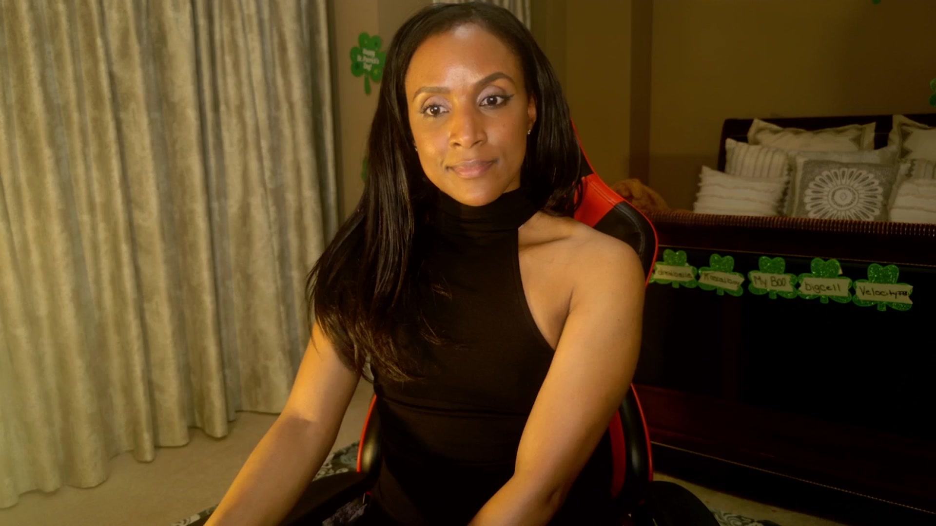 Gallery image thumbnail from Ms_WetNWild's myfreecams stream on, 03/23/2025, 06:06 image 5 of 20