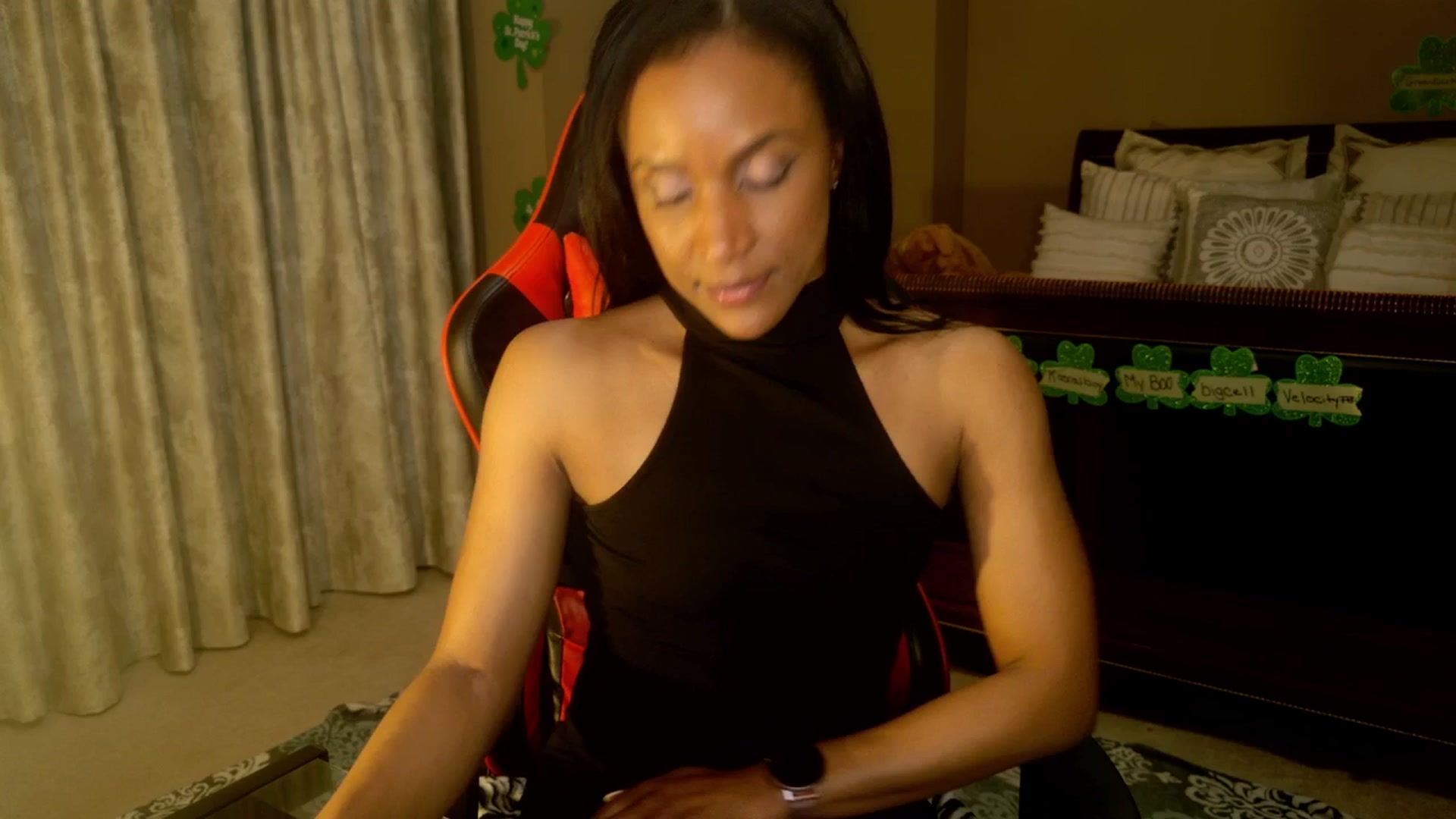 Gallery image thumbnail from Ms_WetNWild's myfreecams stream on, 03/23/2025, 06:54 image 1 of 20
