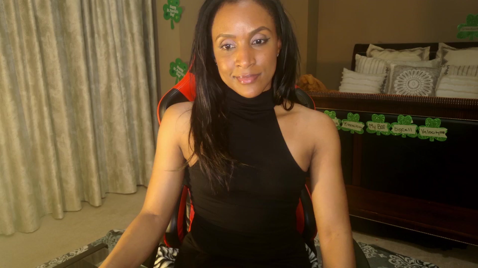 Gallery image thumbnail from Ms_WetNWild's myfreecams stream on, 03/23/2025, 06:54 image 12 of 20