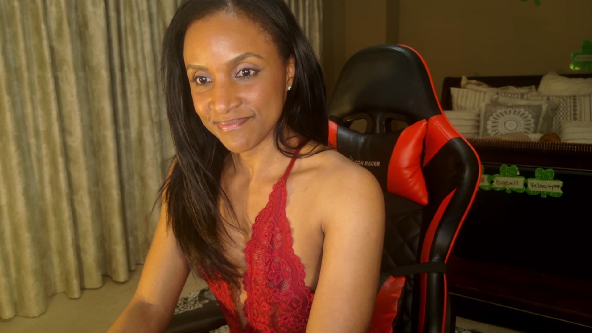 Gallery image thumbnail from Ms_WetNWild's myfreecams stream on, 03/24/2025, 04:41 image 9 of 20