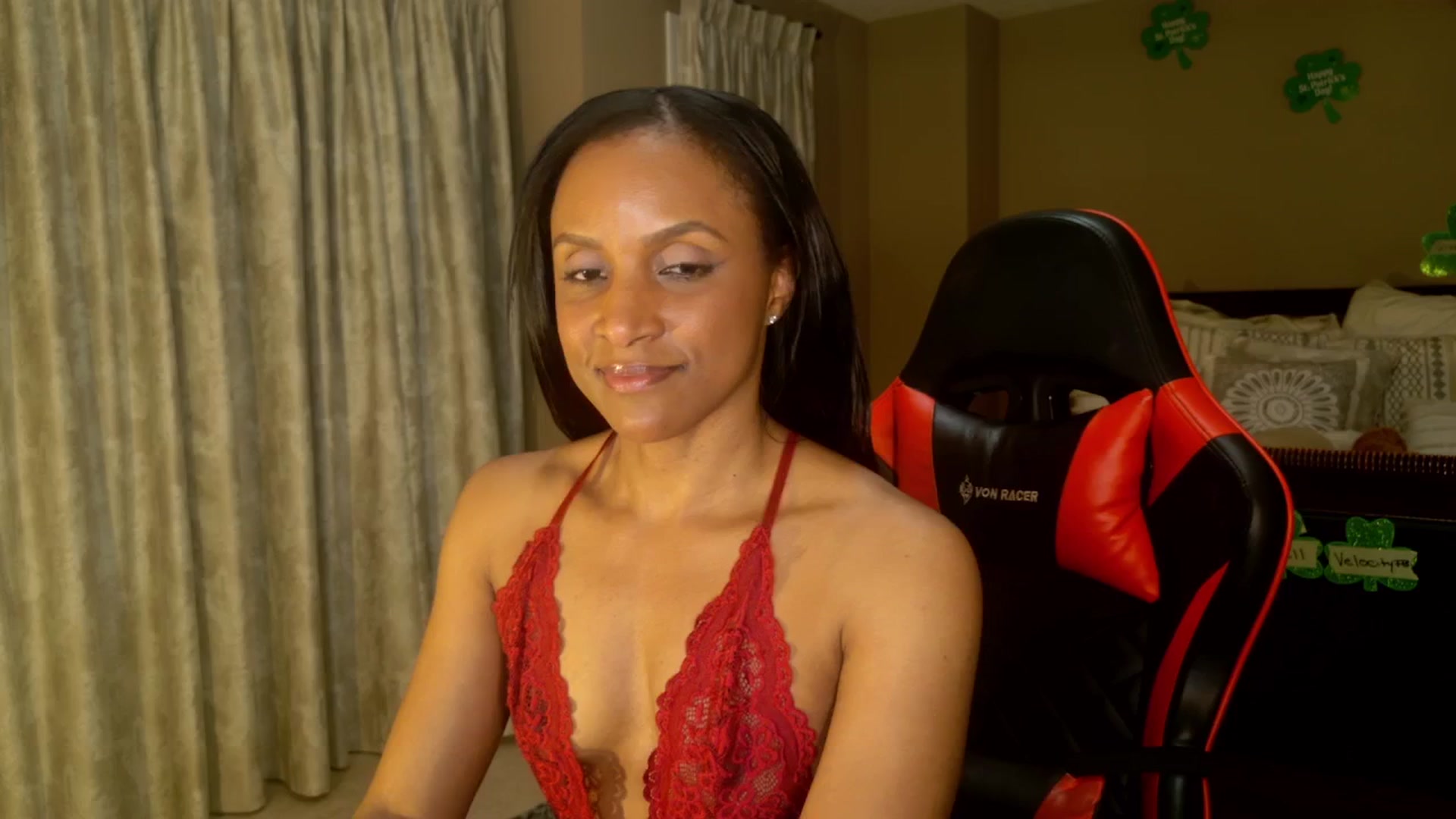 Gallery image thumbnail from Ms_WetNWild's myfreecams stream on, 03/24/2025, 04:41 image 3 of 20